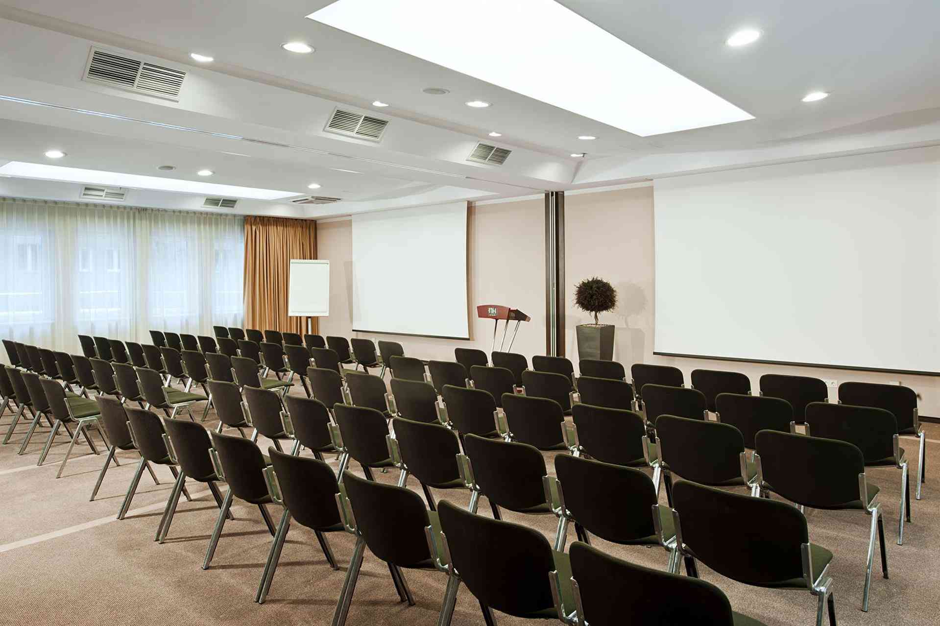 NH Budapest City a Budapest, HU