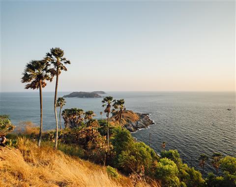 แหลมพรหมเทพ