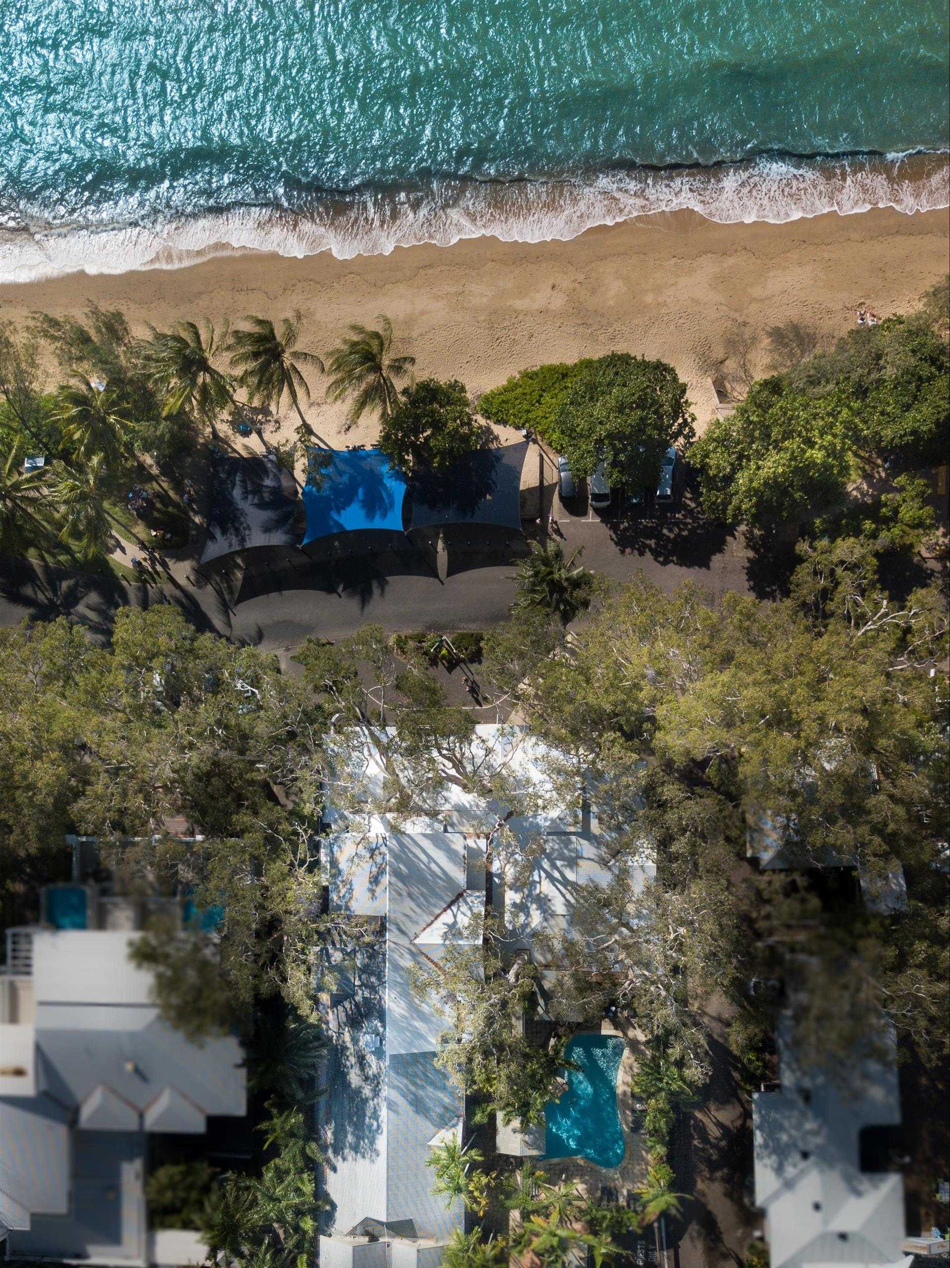 Paradise on the Beach в Cairns, AU