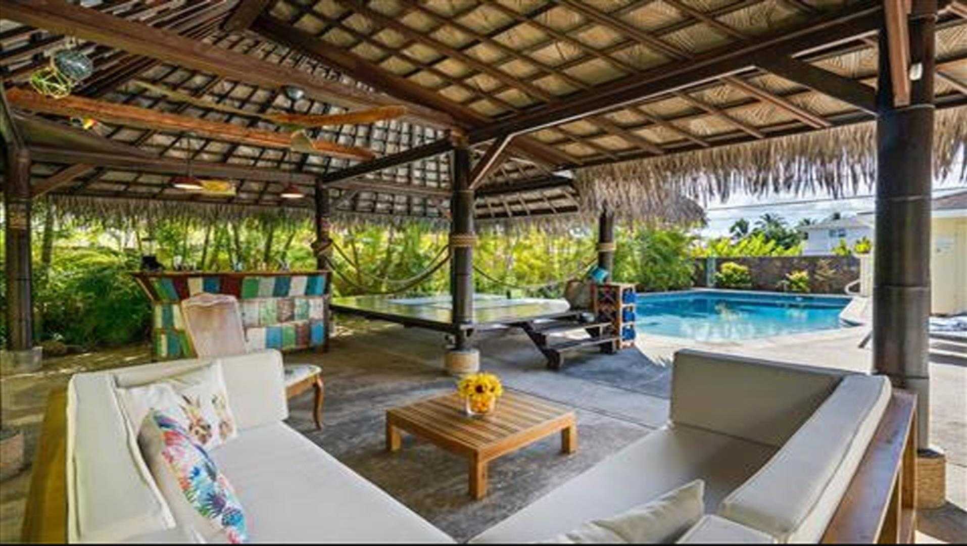 South Pole, AQにおけるTEST-Newmarket International Resort & Spa