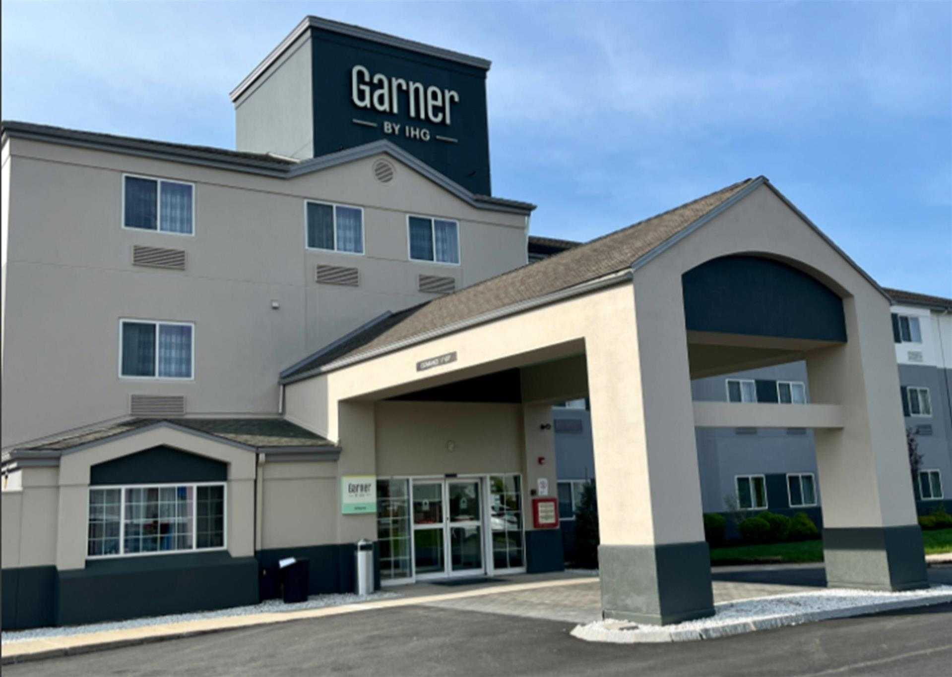 Garner Hotel Londonderry - Manchester в Лондондерри, NH