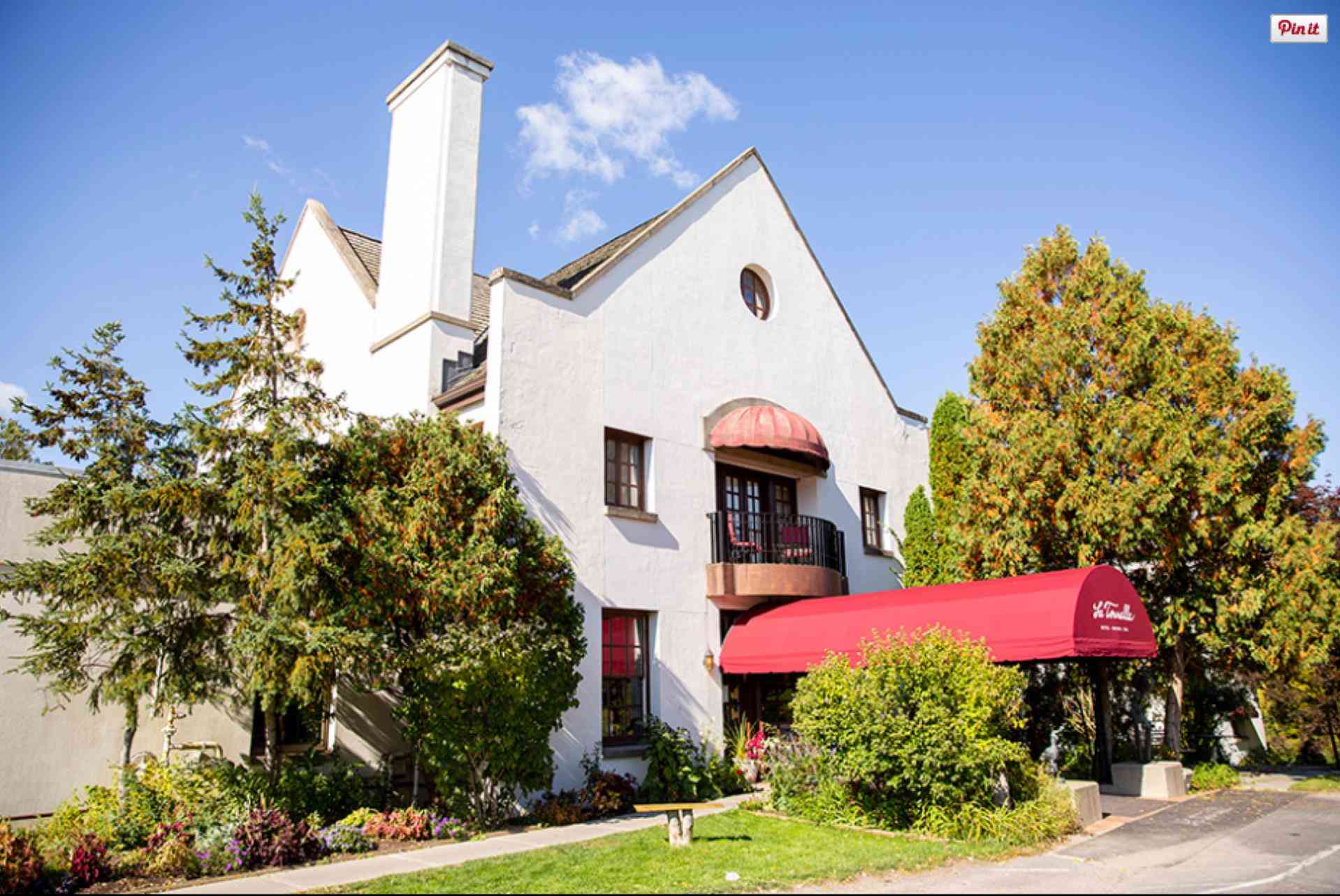 La Tourelle Hotel, Bistro, Spa в Ithaca, NY