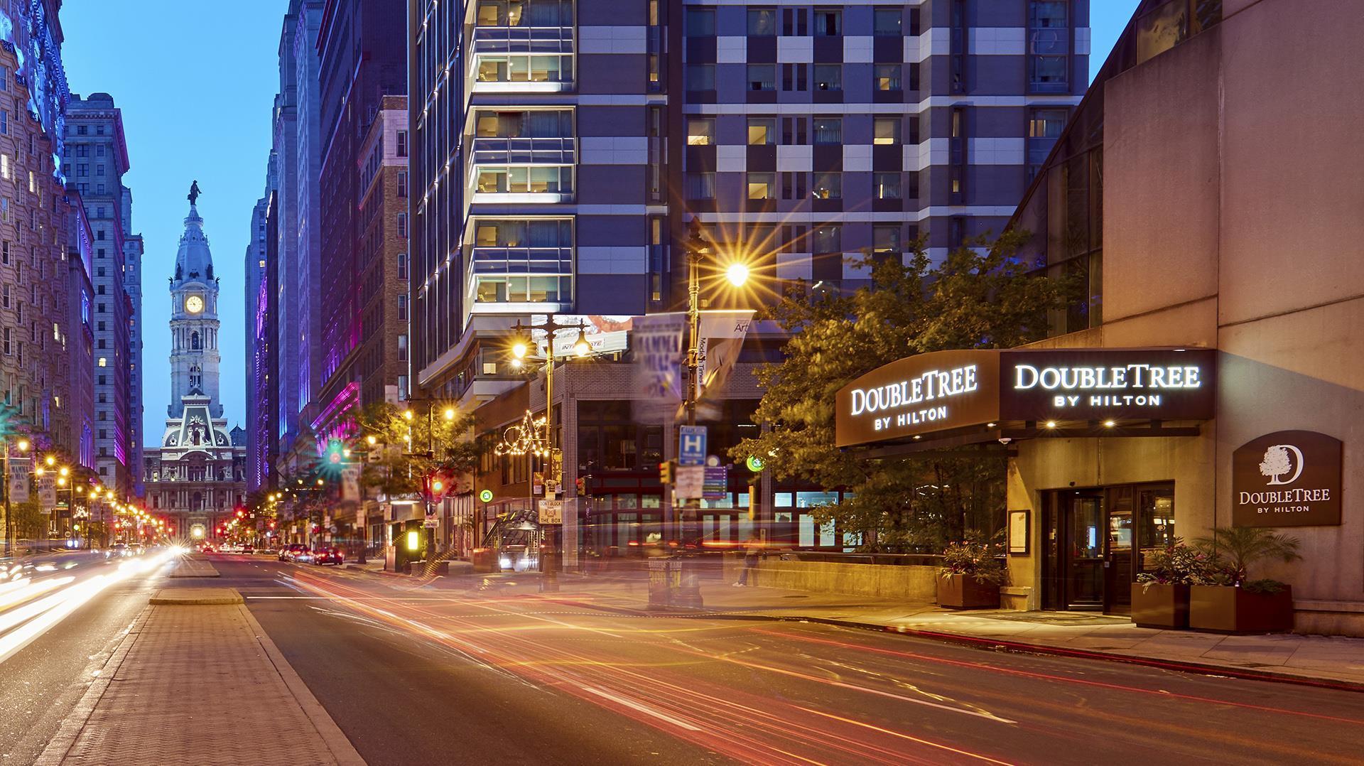 DoubleTree by Hilton Hotel Philadelphia Center City image