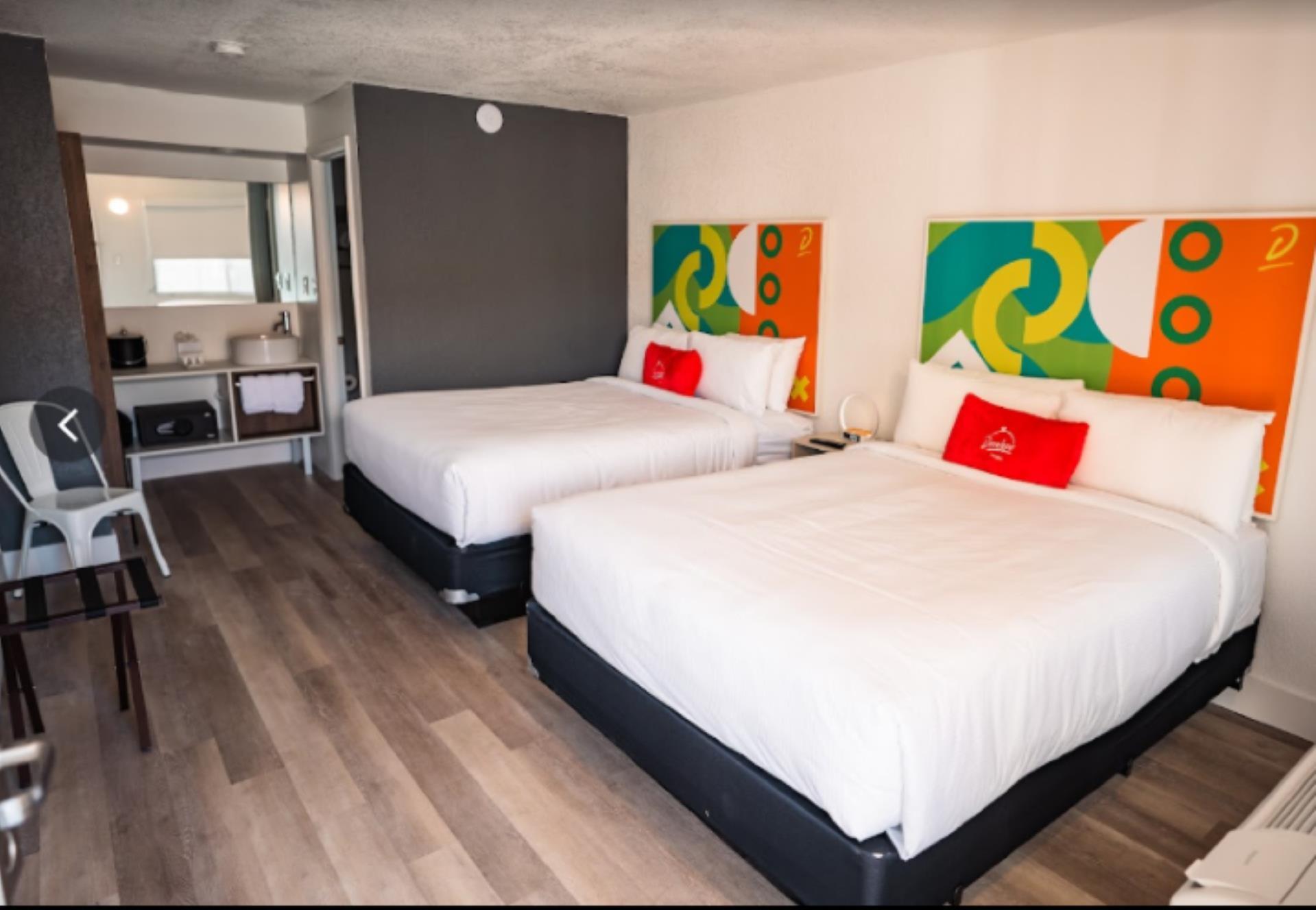 Developer Inn Express Fundamental, a Travelodge by Wyndham image