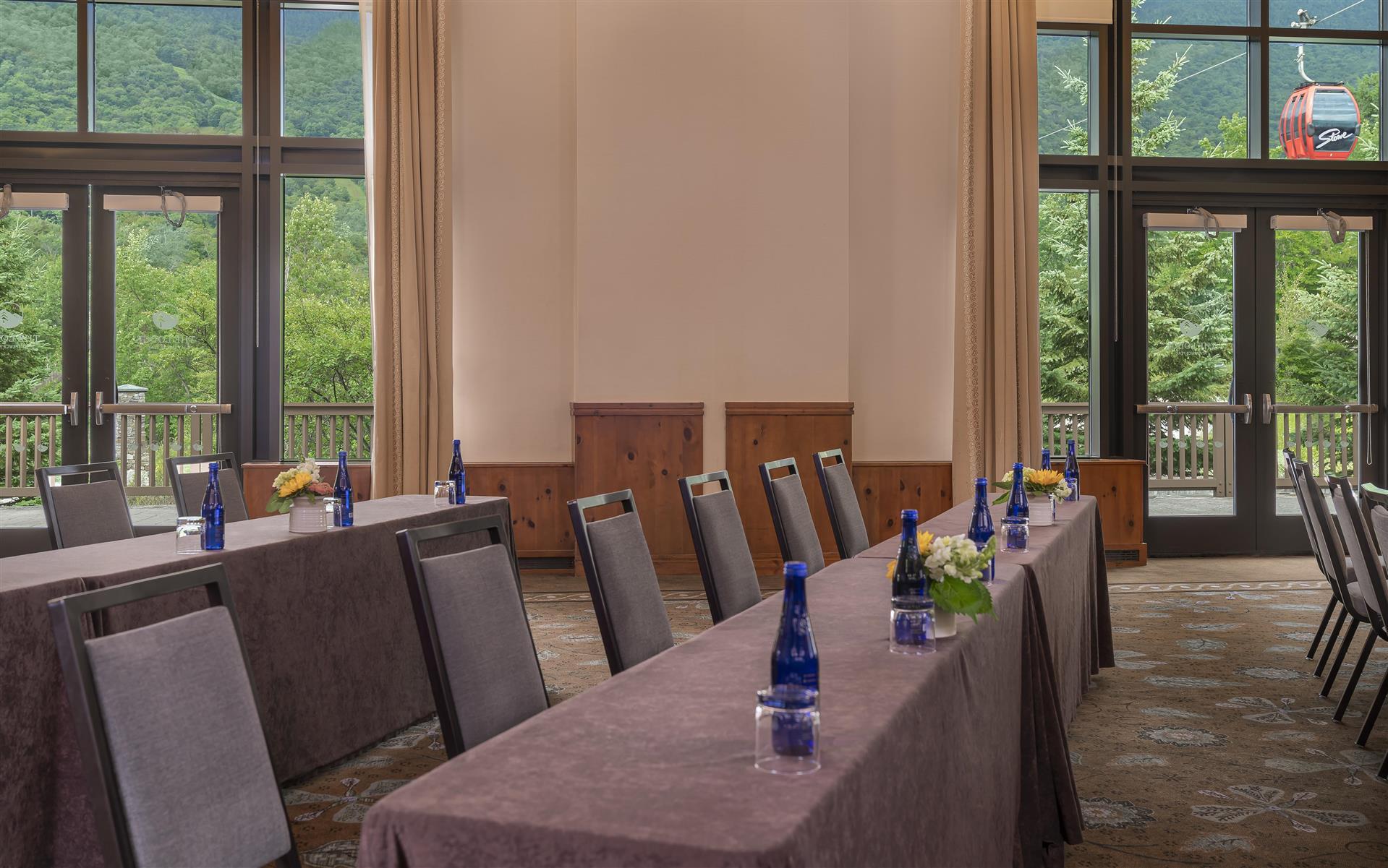 "Be More Intentional" Group Promotion bild