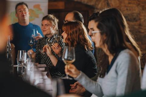 🍷 Gourmet Discovery Walk