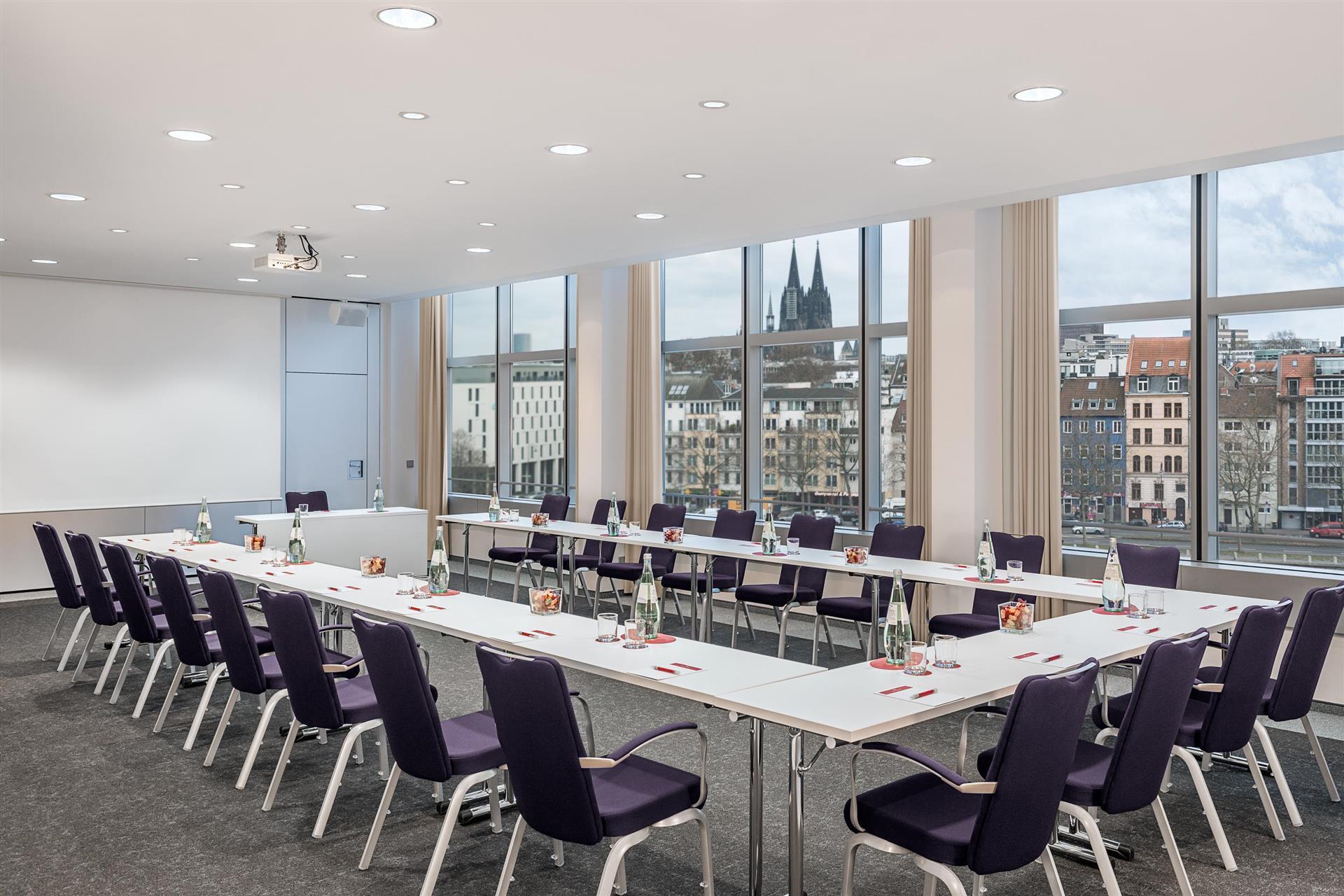 Imagen de la sala de reuniones