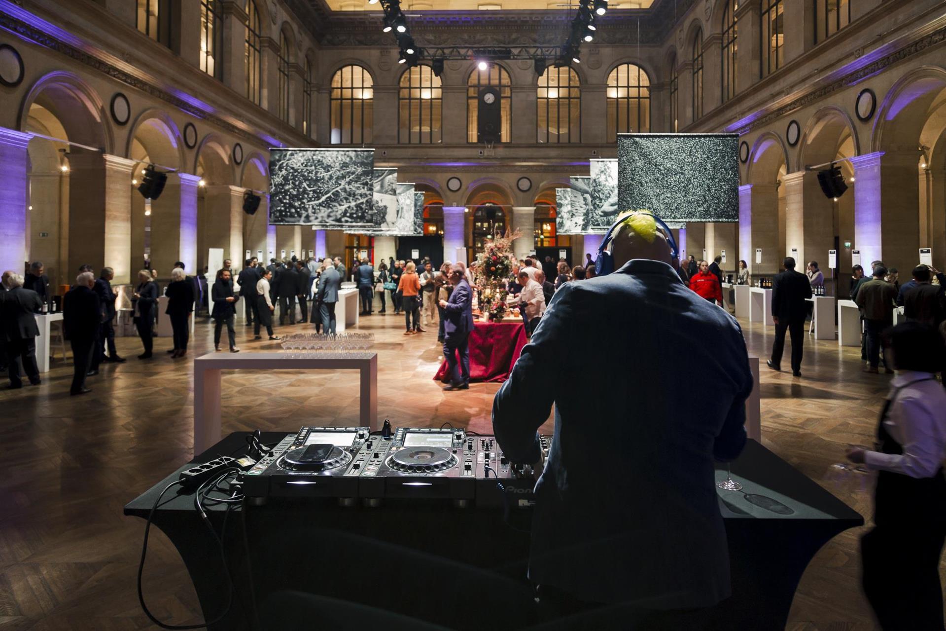 Palais Brongniart in Paris, FR