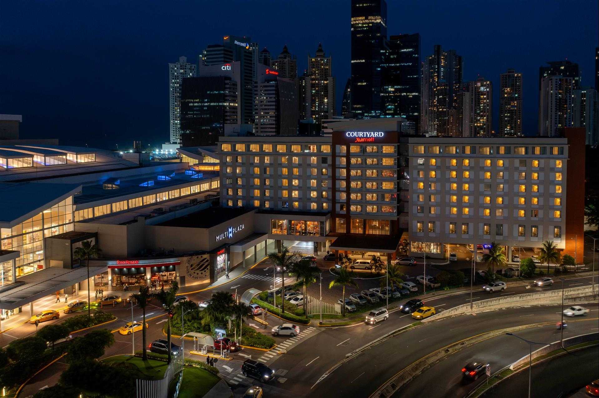 Courtyard by Marriott Panama Multiplaza Mall, Panama City, PA