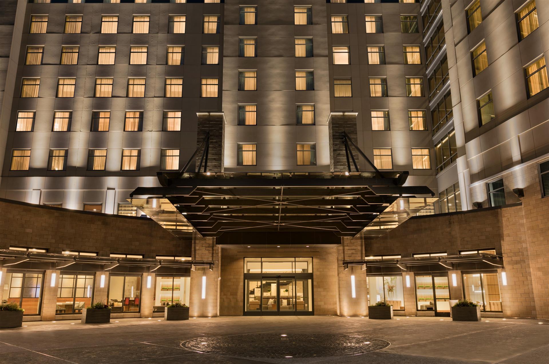 Embassy Suites by Hilton Berkeley Heights image