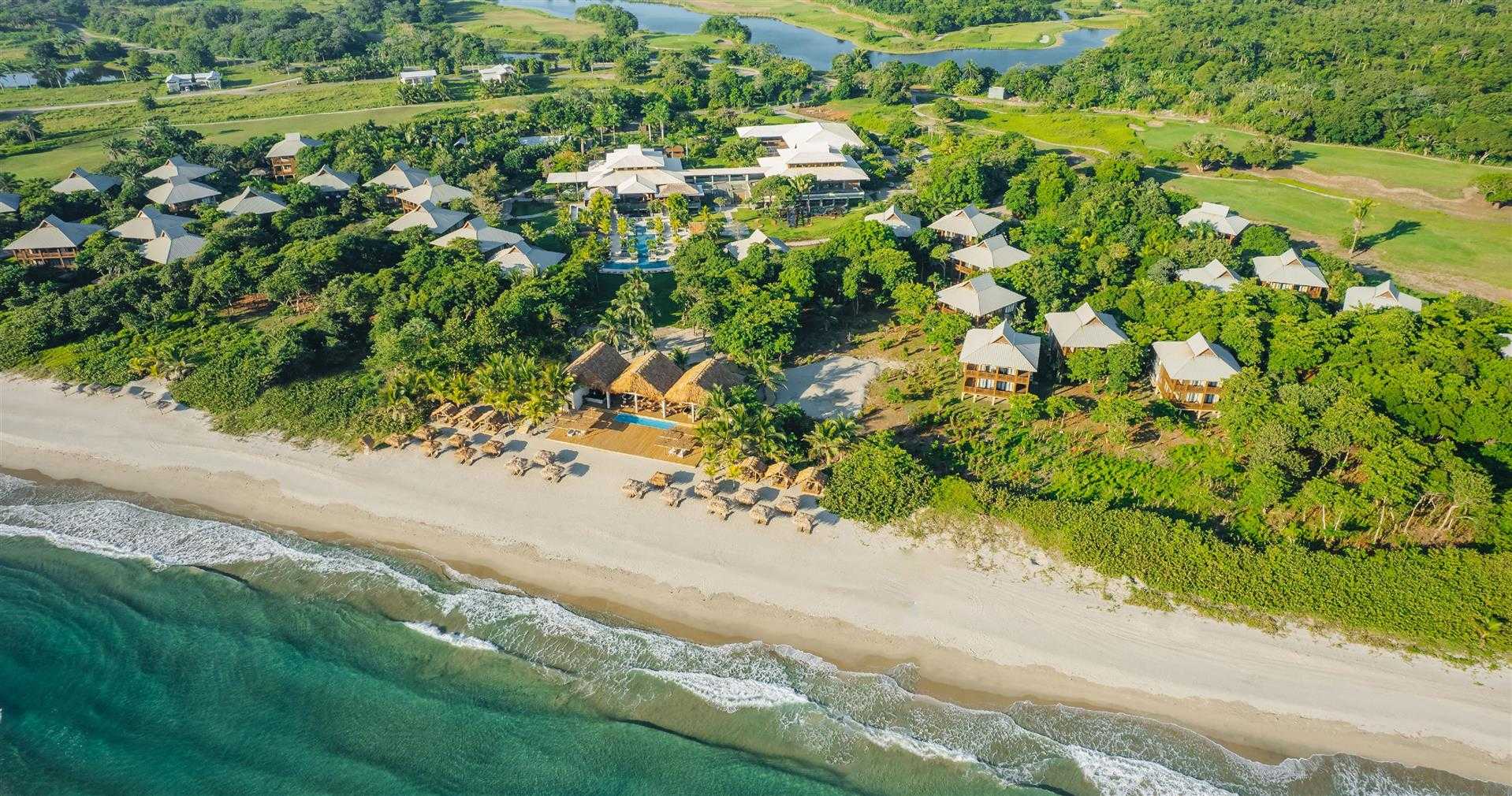 Indura Beach & Golf Resort Curio Collection by Hilton em Tela, HN