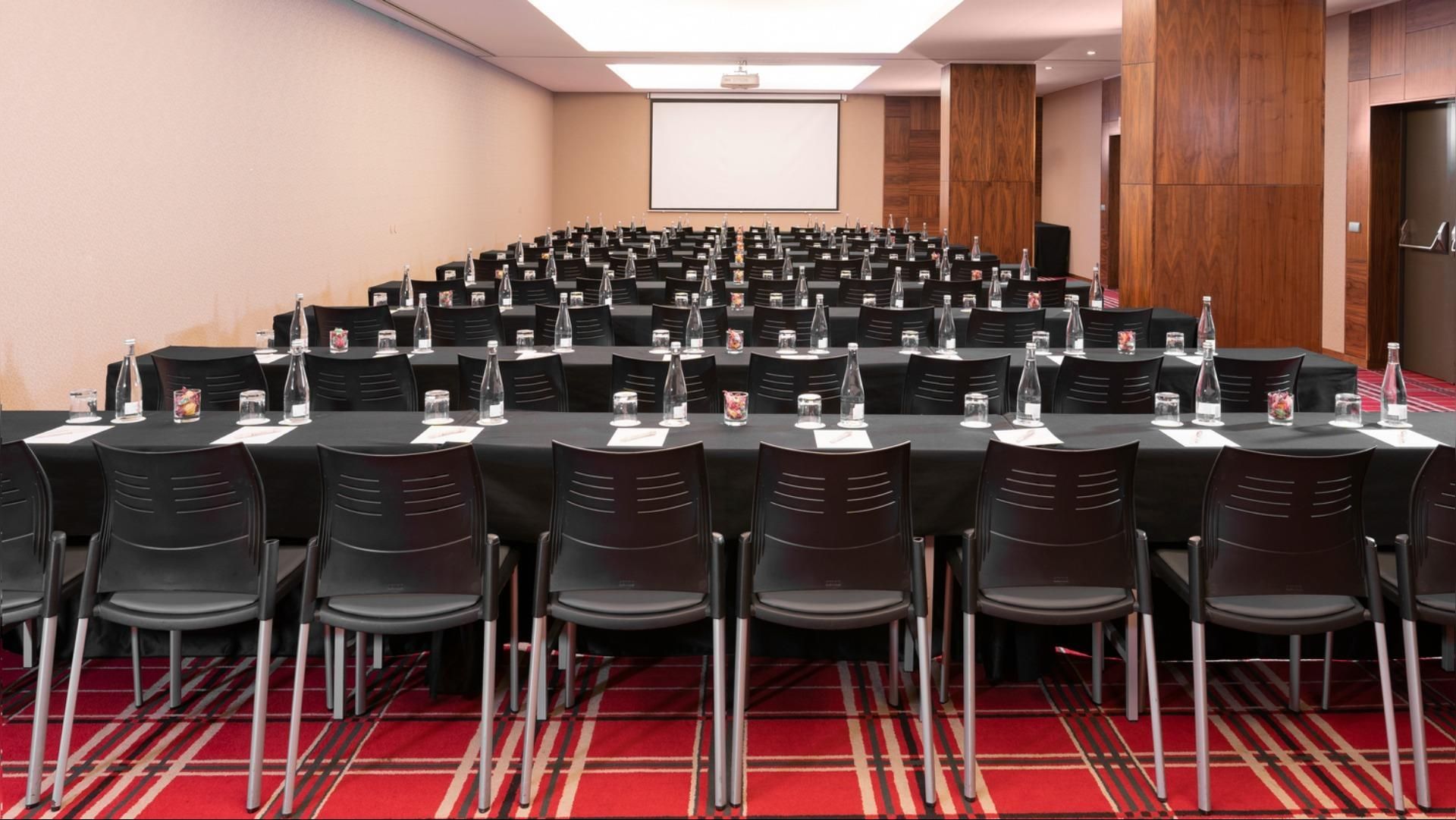 รูปสถานที่จัดงาน