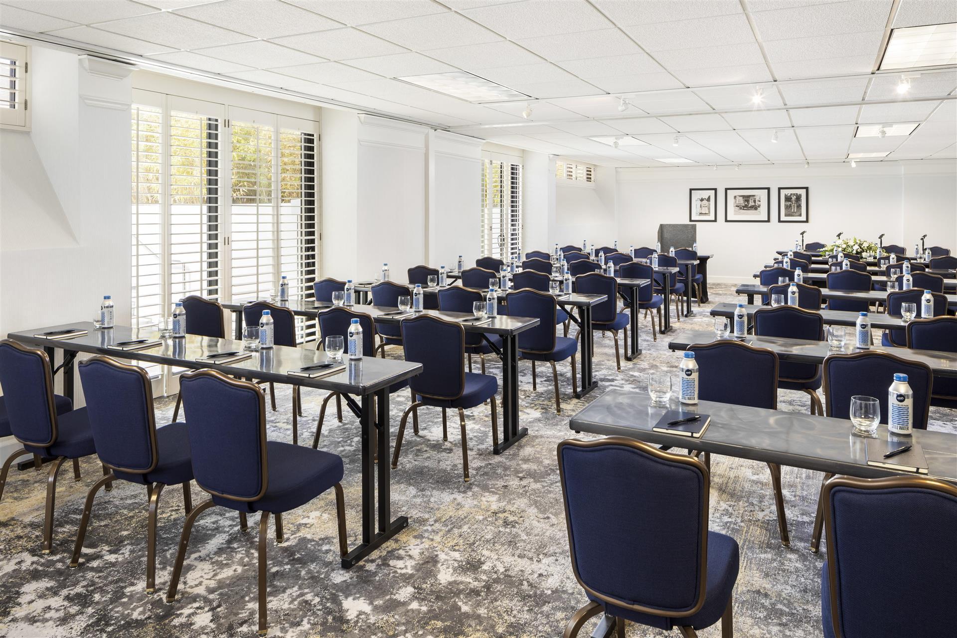 Изображение помещения для встречи