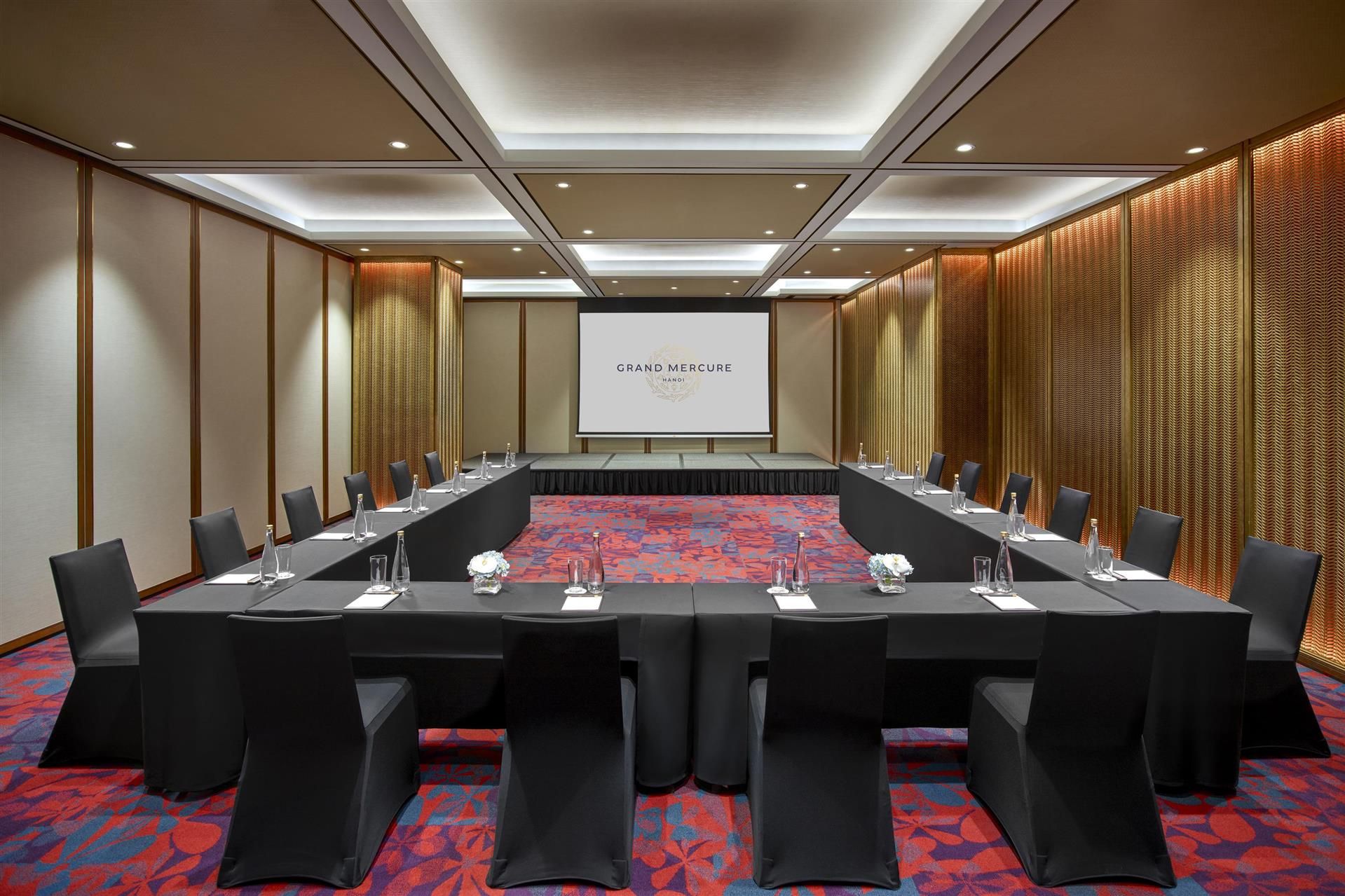 รูปสถานที่จัดงาน