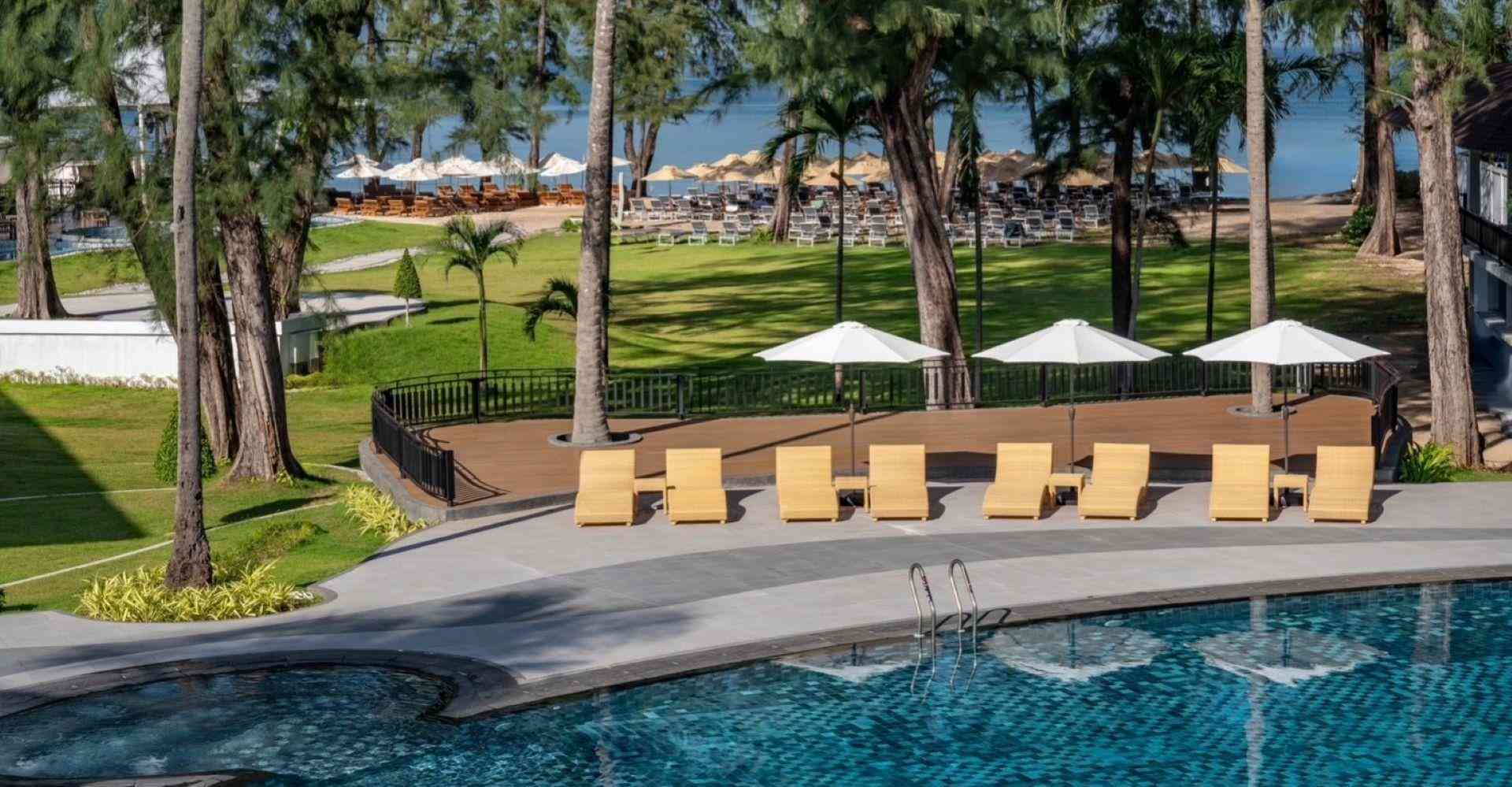 Amora Beach Resort Phuket в Phuket, TH