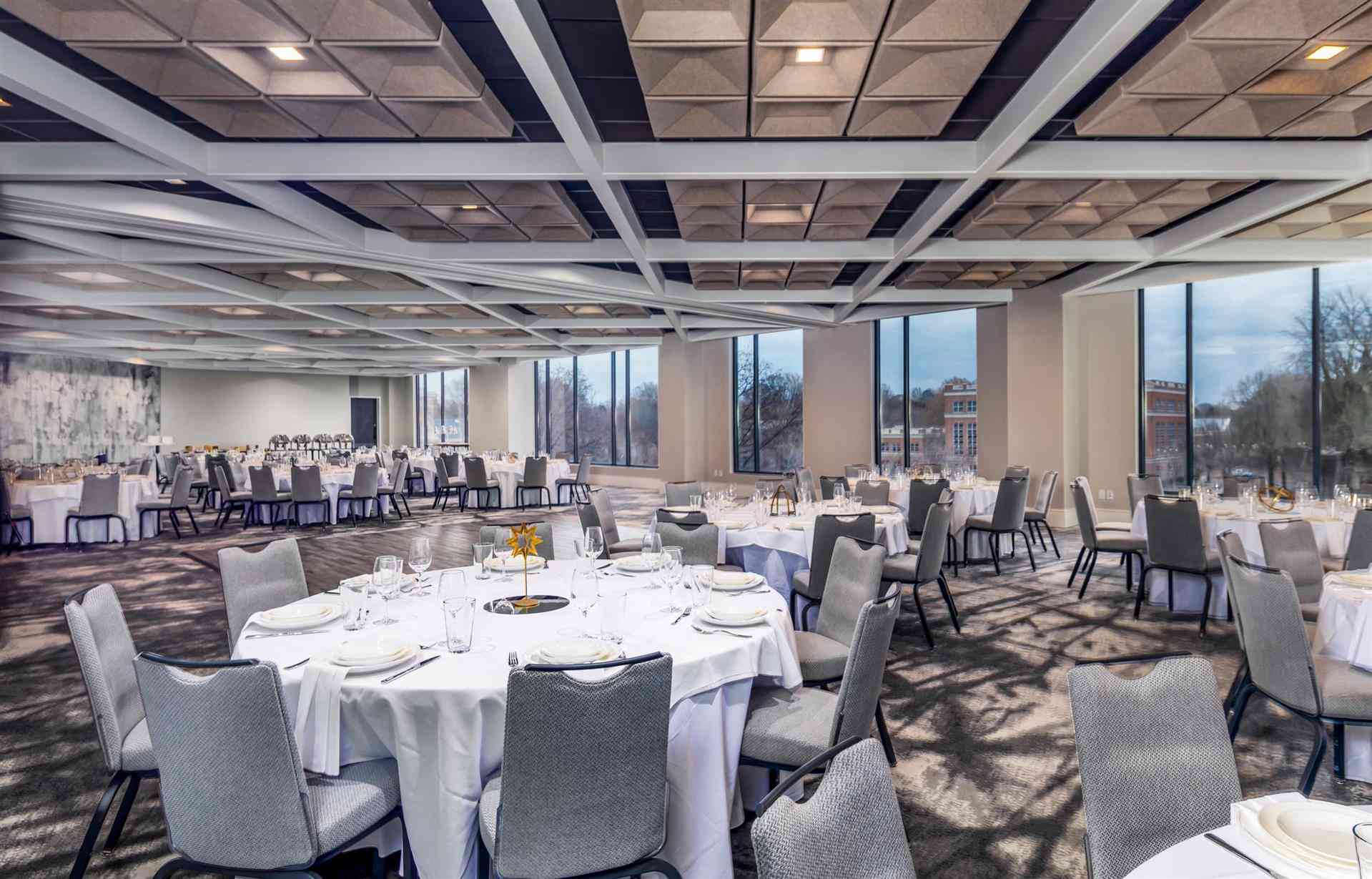 Hyatt Centric SouthPark Charlotte в Charlotte, NC