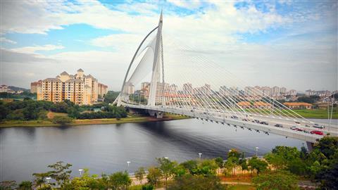 8 Bridges of Putrajaya