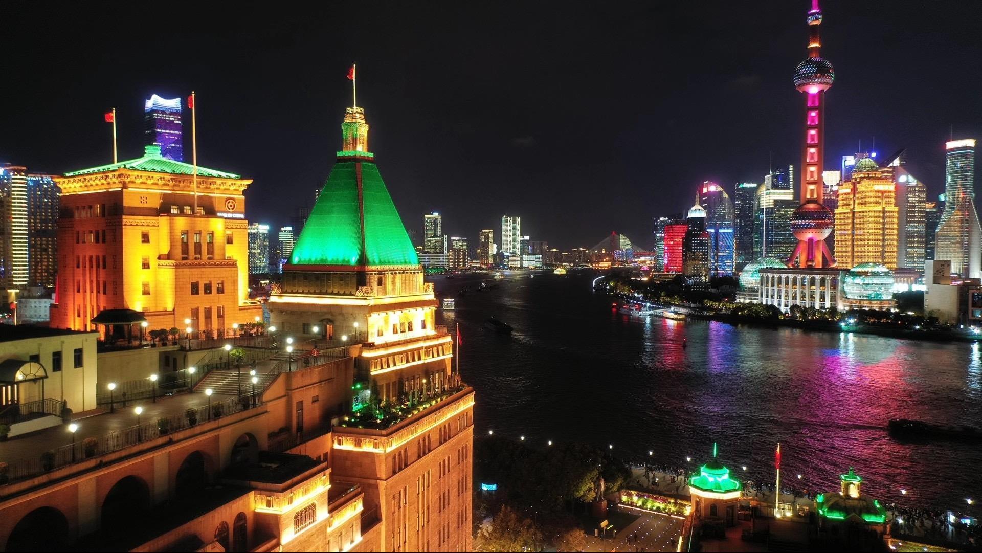 Fairmont Peace Hotel on the Bund image