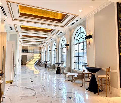 Chez Hotel en Arlington Heights, IL