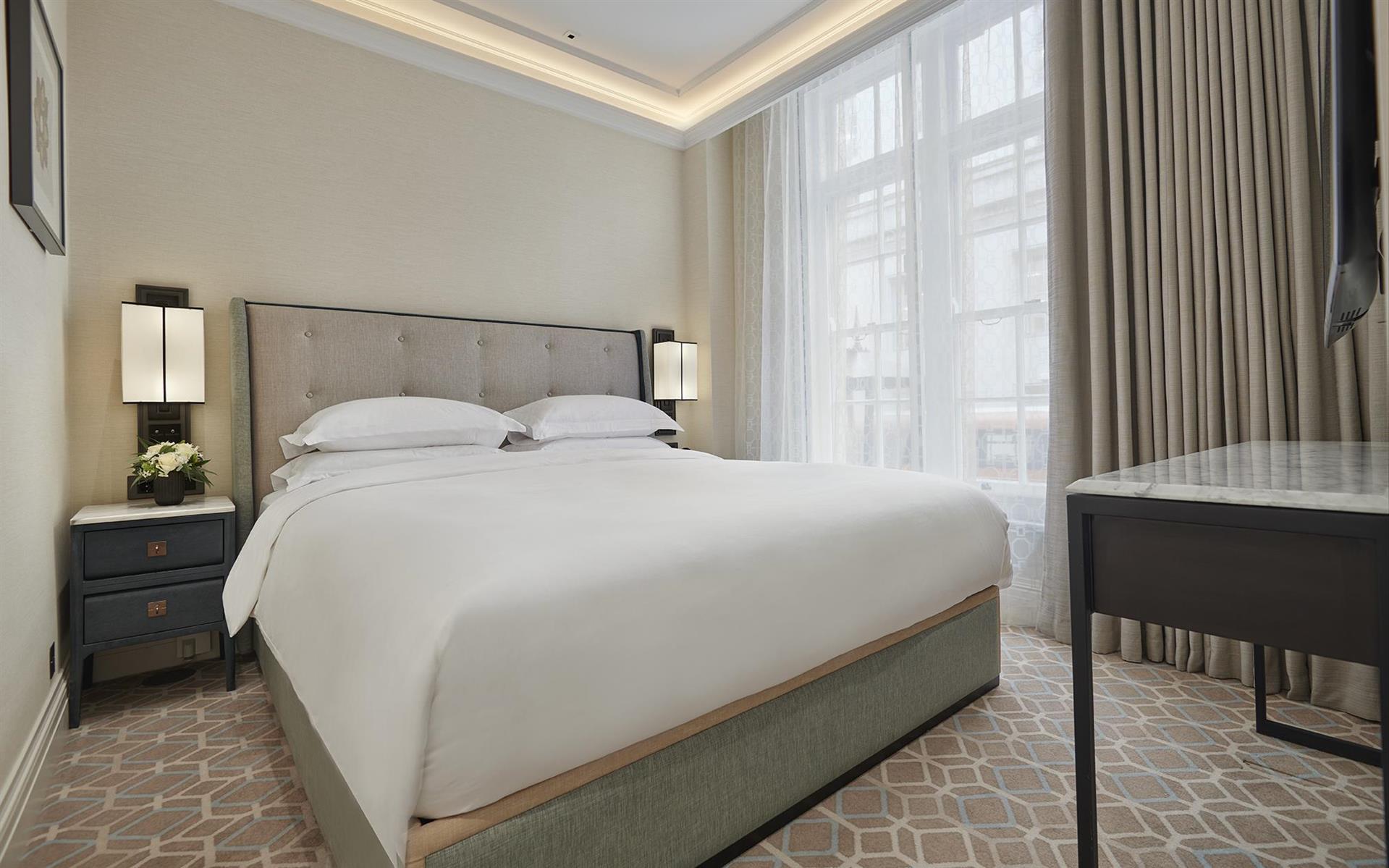 Imagen de promoción Group rates for Q4