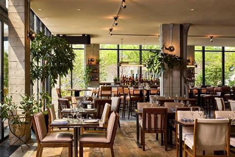 Barbuto en el número 1 del Hotel Brooklyn Bridge