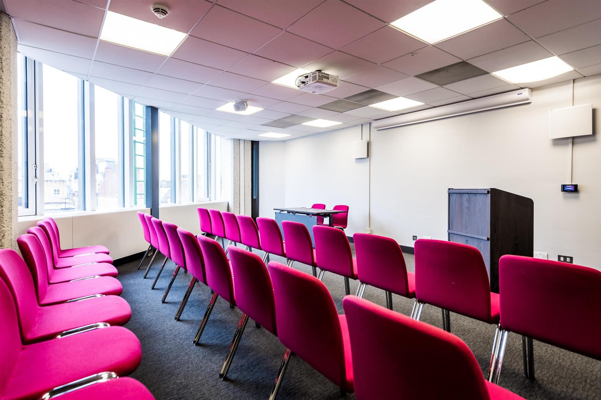 Imagem da sala de reuniões