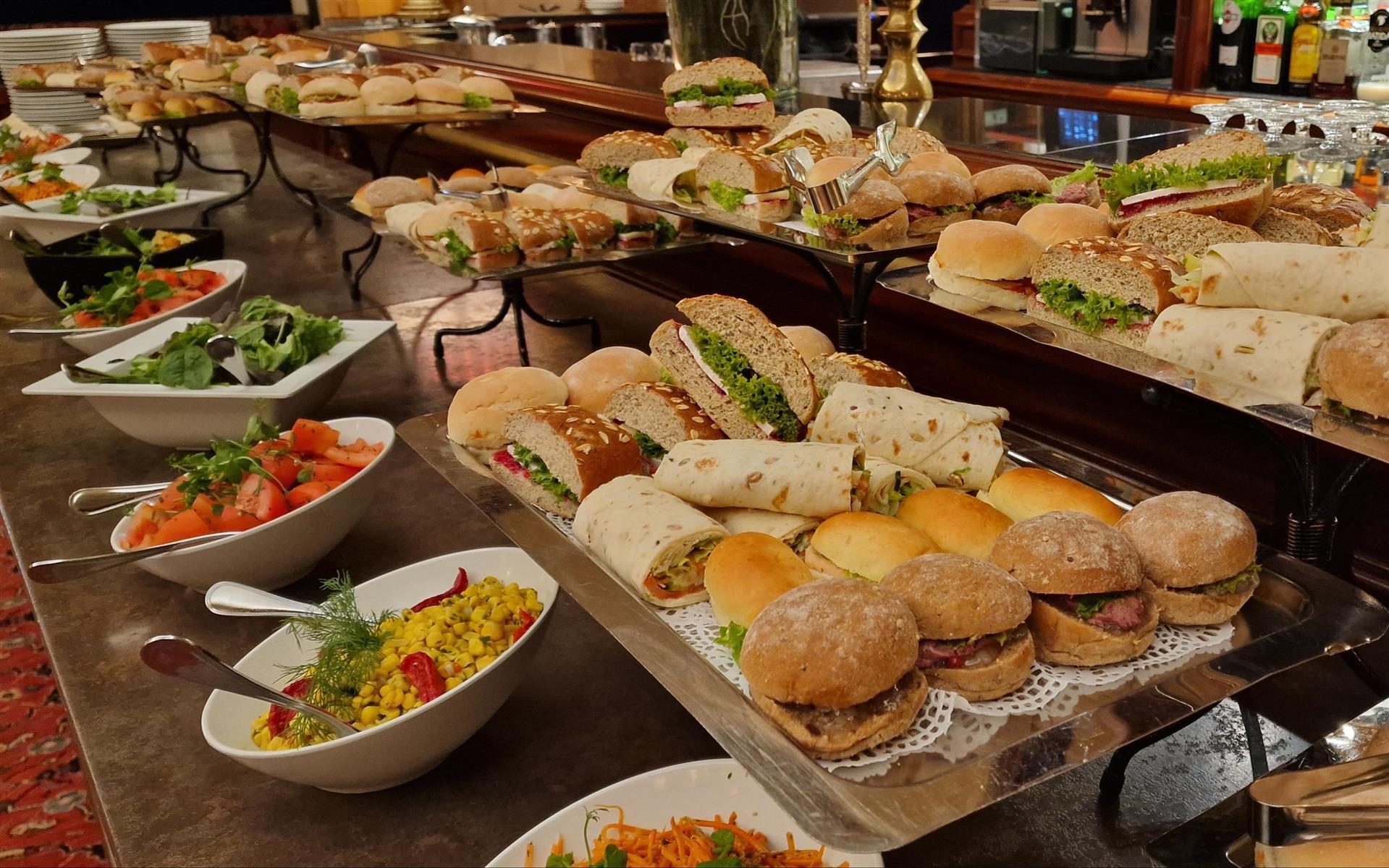 Изображение Upgraded lunch buffet