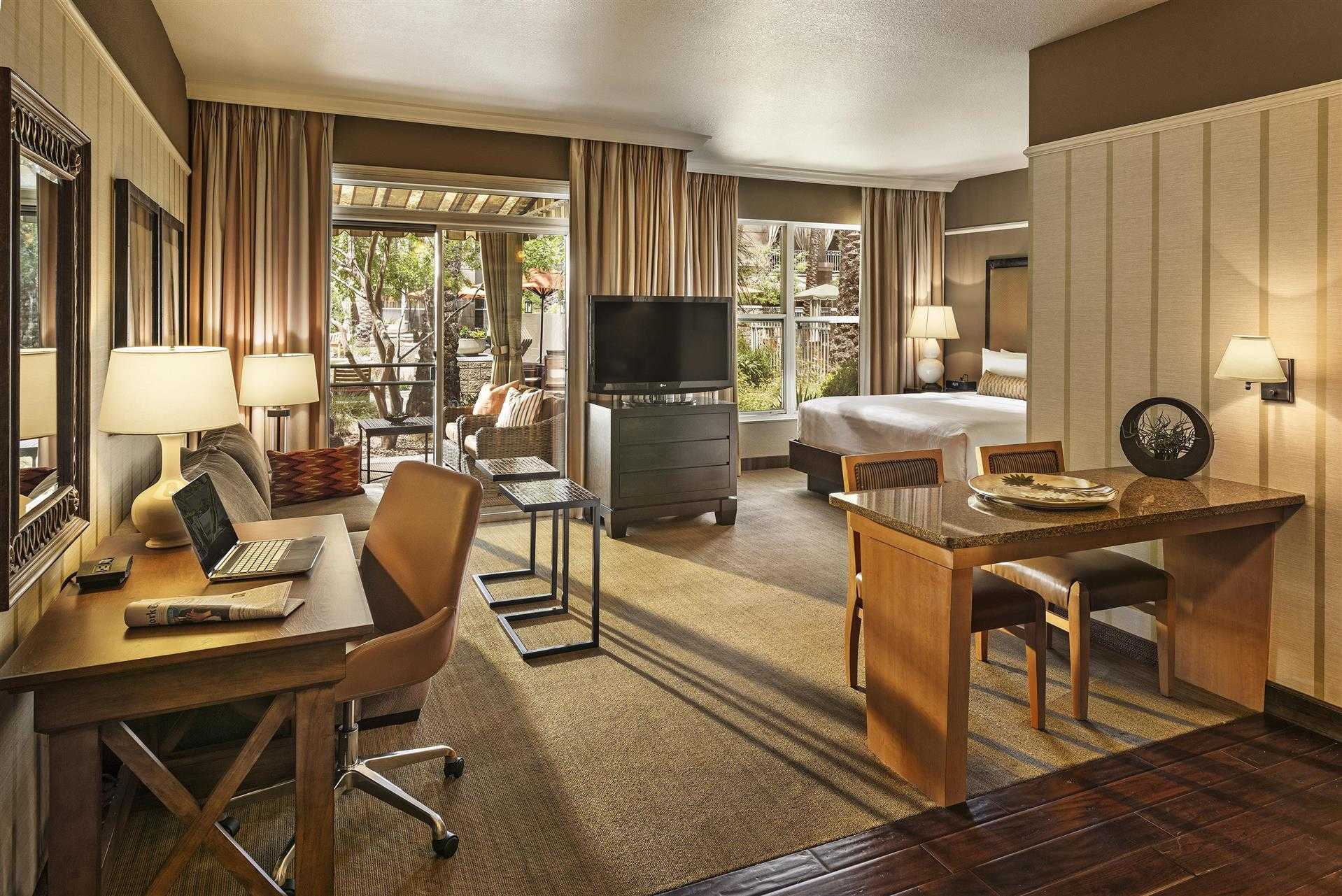 Sonesta Suites Scottsdale Gainey Ranch in Scottsdale, AZ