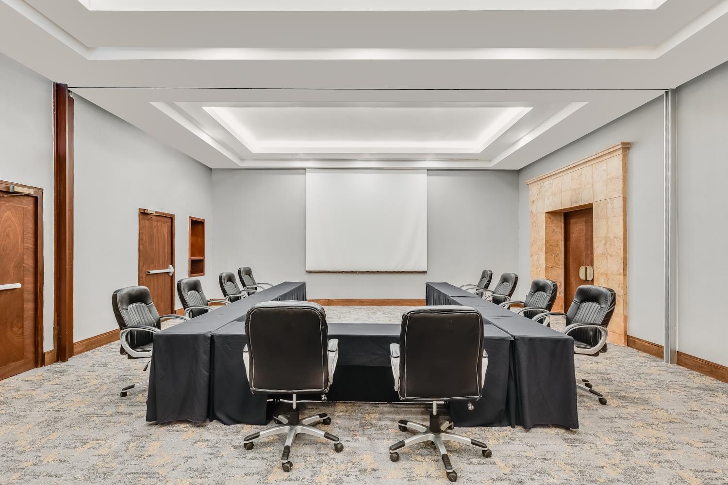 Изображение помещения для встречи