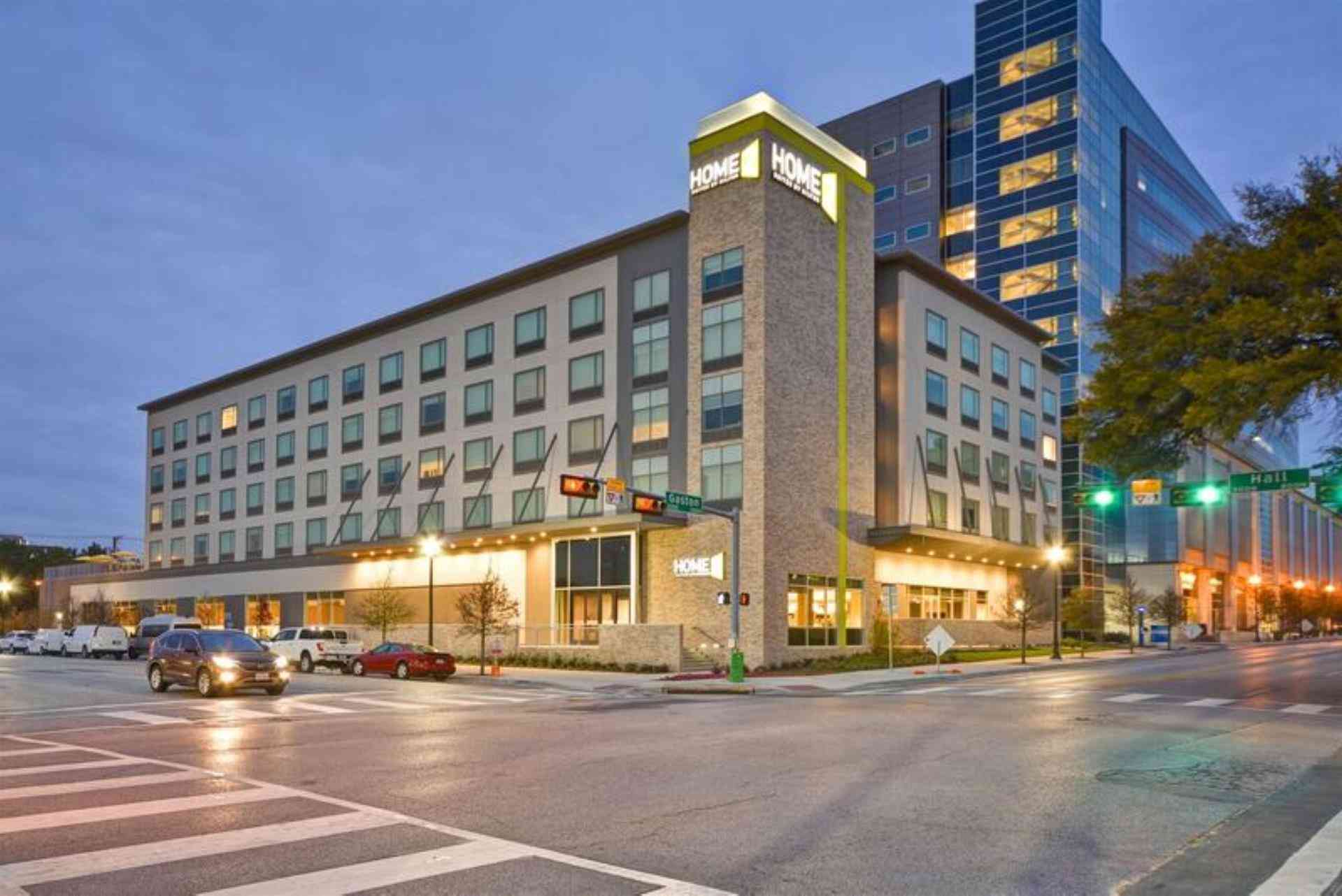 Home2 Suites by Hilton Dallas Downtown at Baylor Scott & White, Dallas, TX