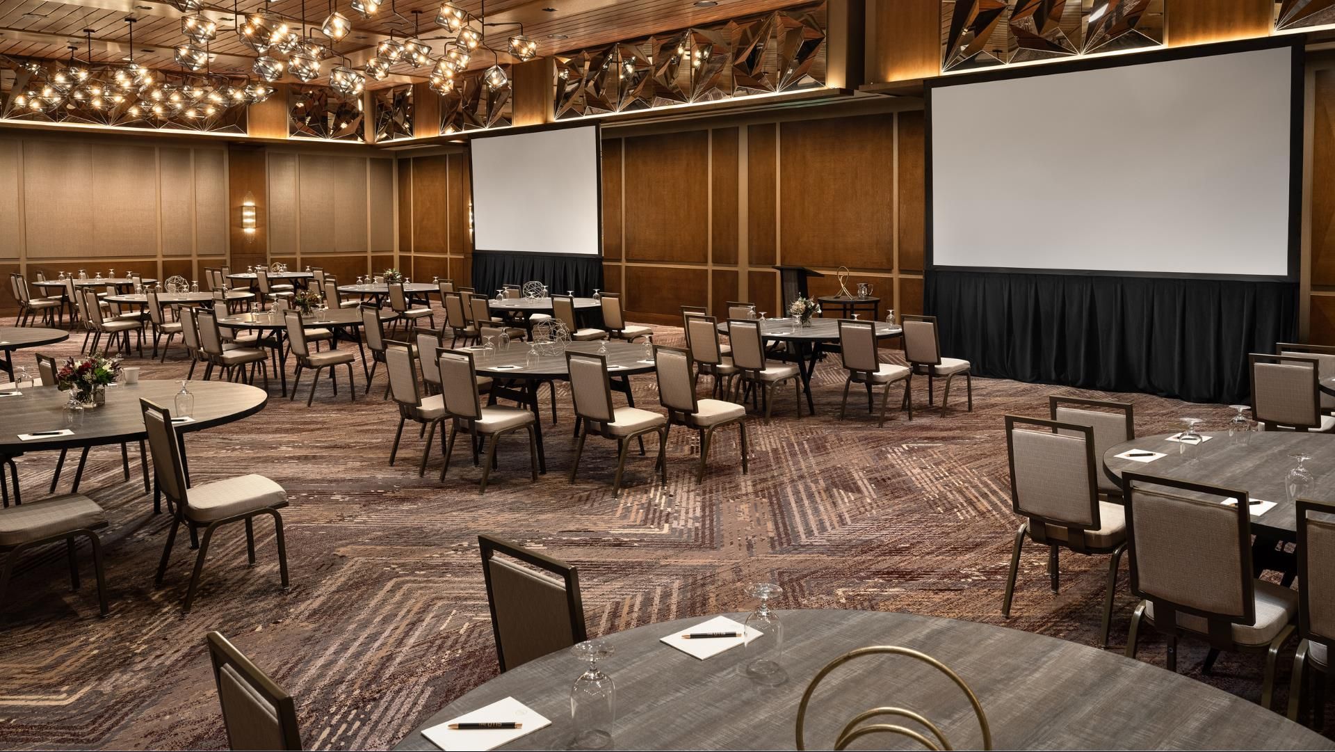 รูปสถานที่จัดงาน