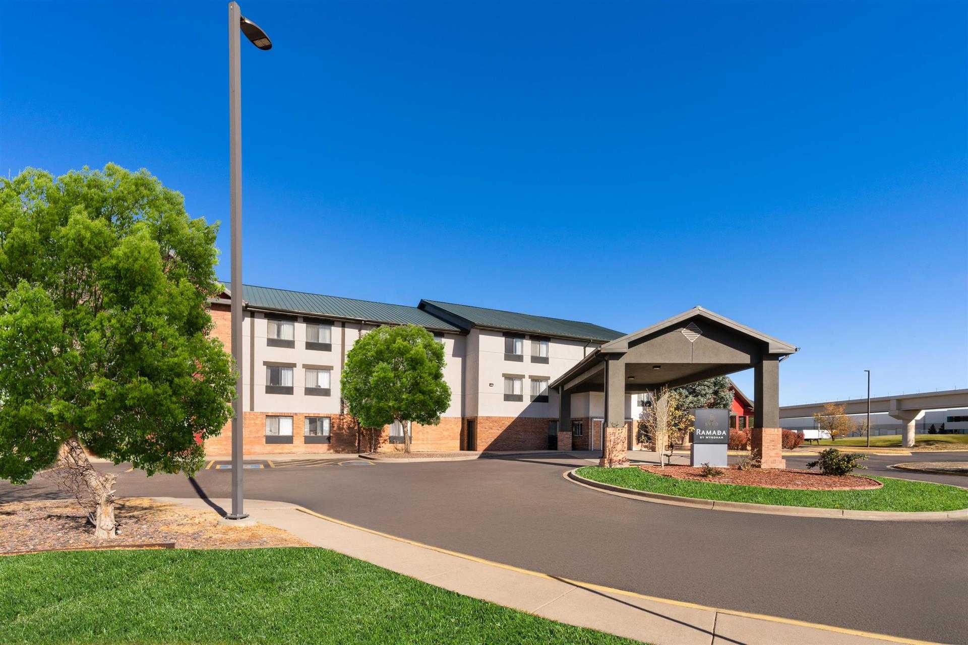 SYLO Hotel Denver Airport, a Ramada by Wyndham in Aurora, CO