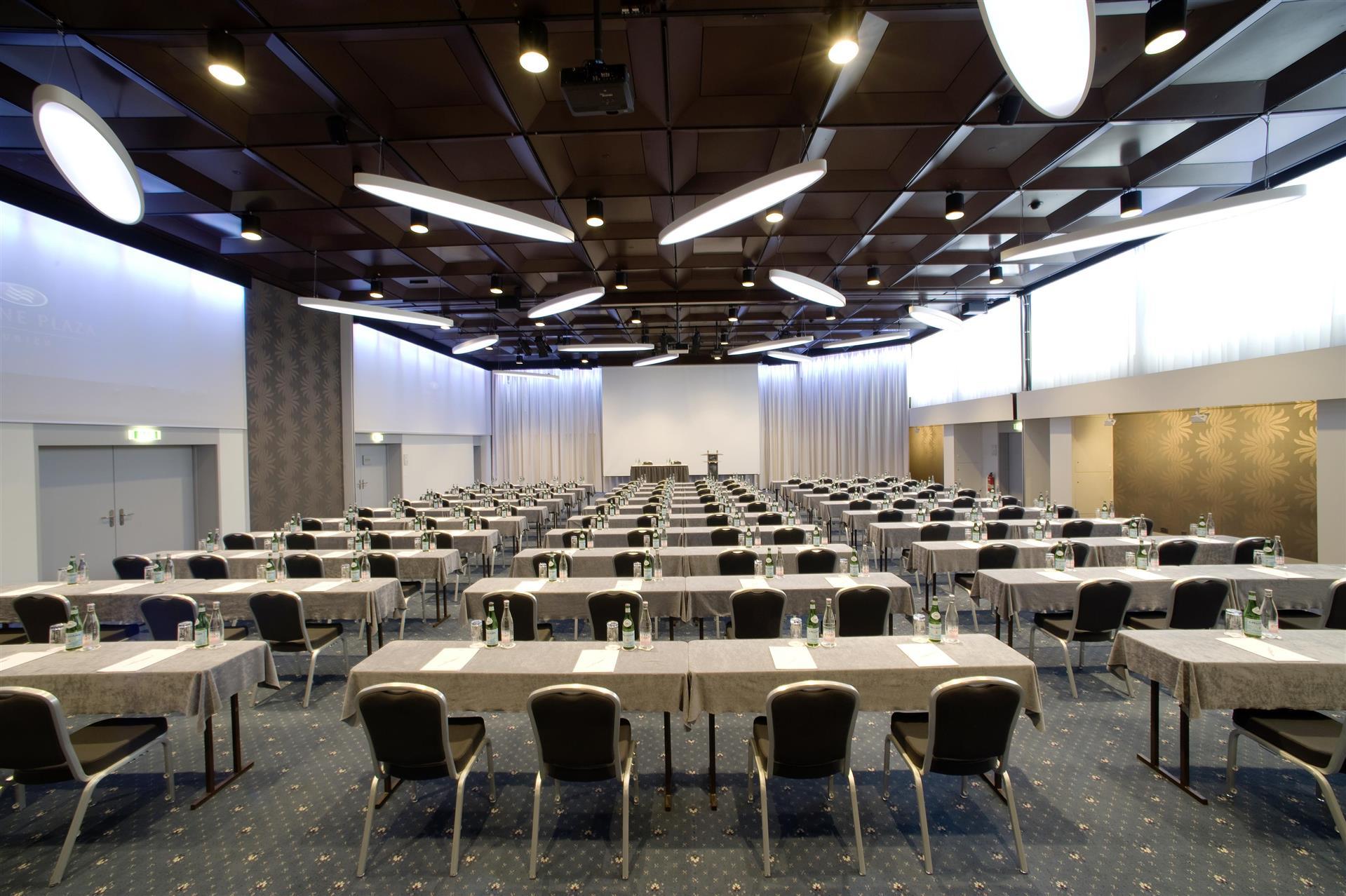 Park Plaza Hotel AG image