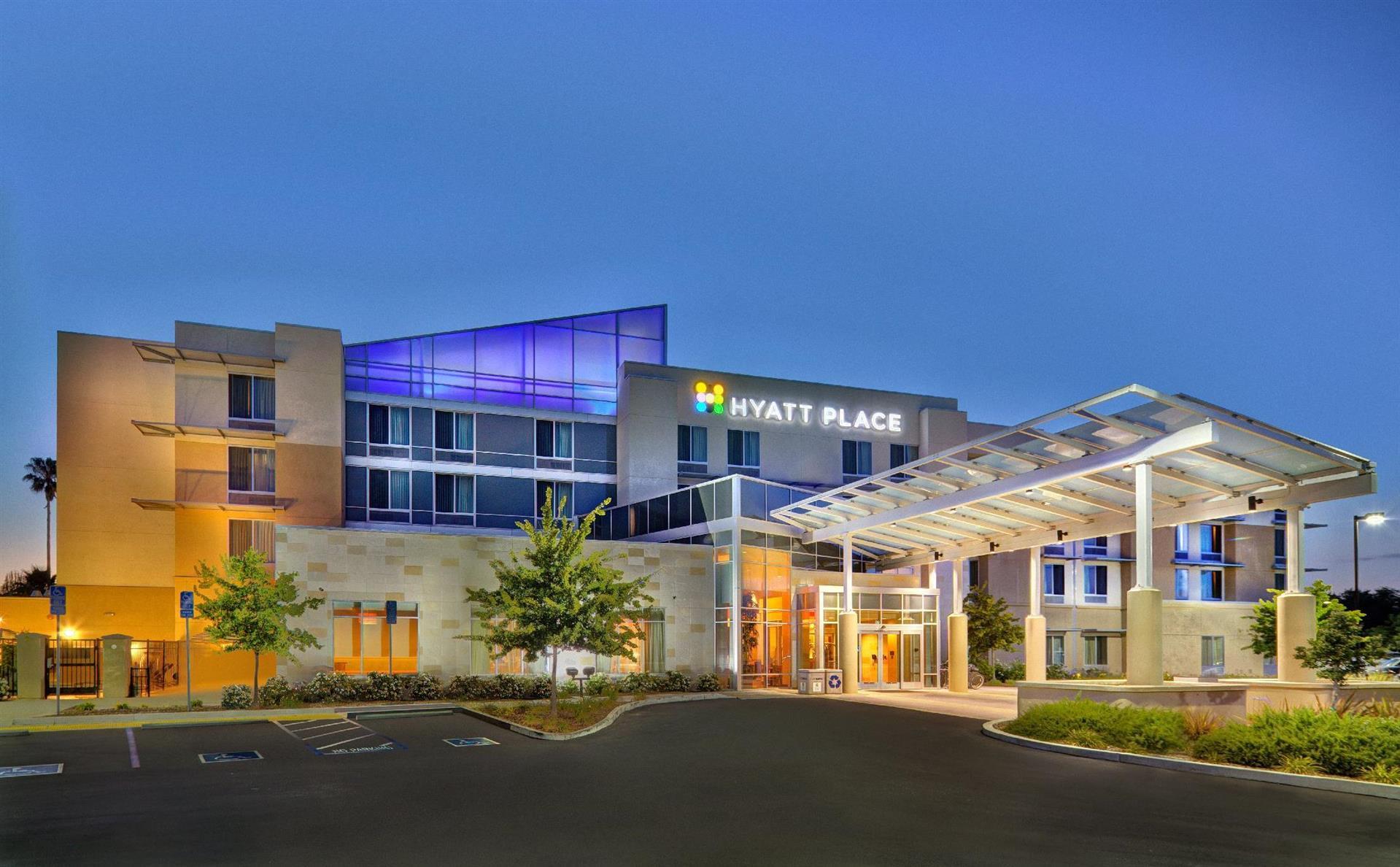 Hyatt Place UC Davis image