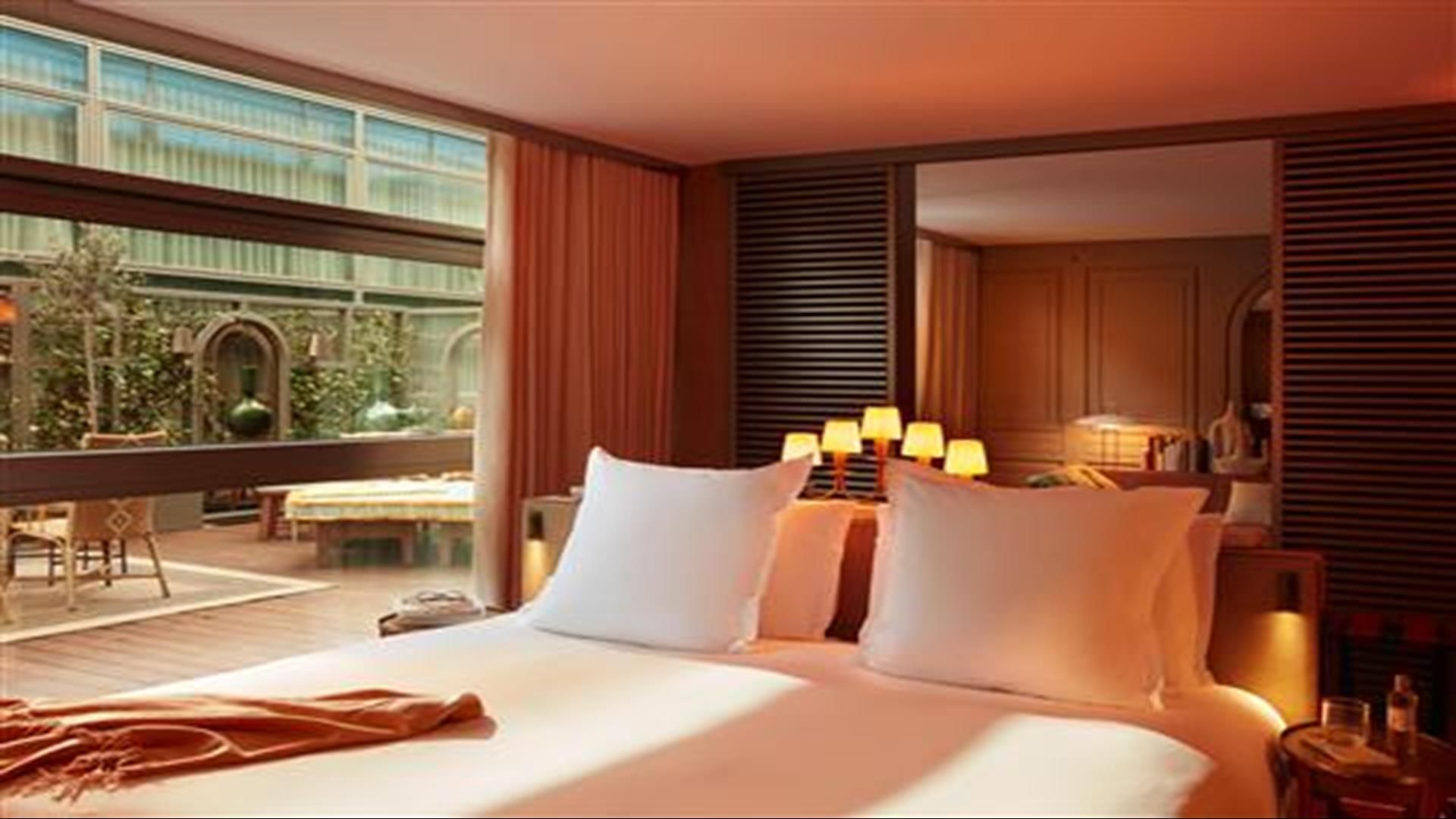 รูปสถานที่จัดงาน