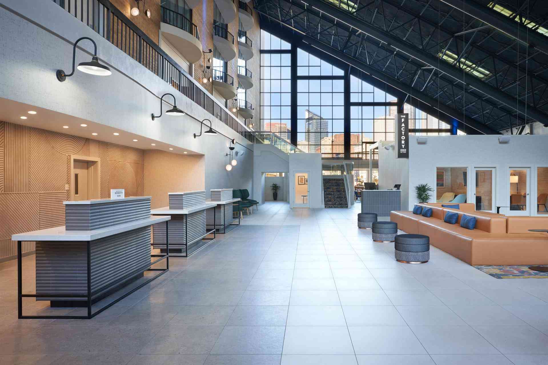 Sheraton Pittsburgh Hotel at Station Square в Pittsburgh, PA