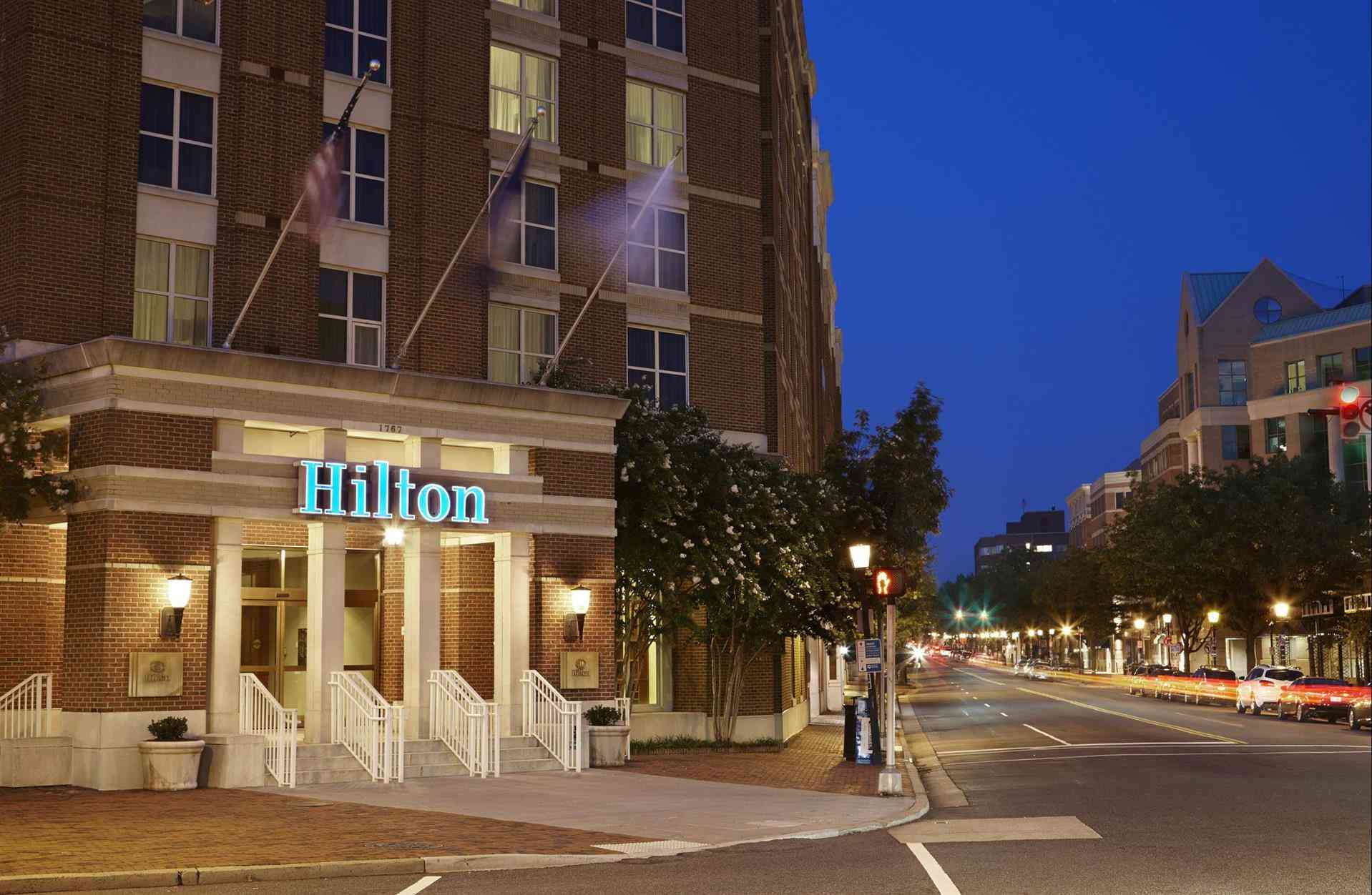 Hilton Alexandria Old Town in Alexandria, VA
