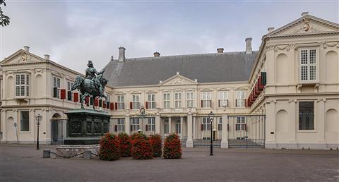 Palace Noordeinde - Royal The Hague