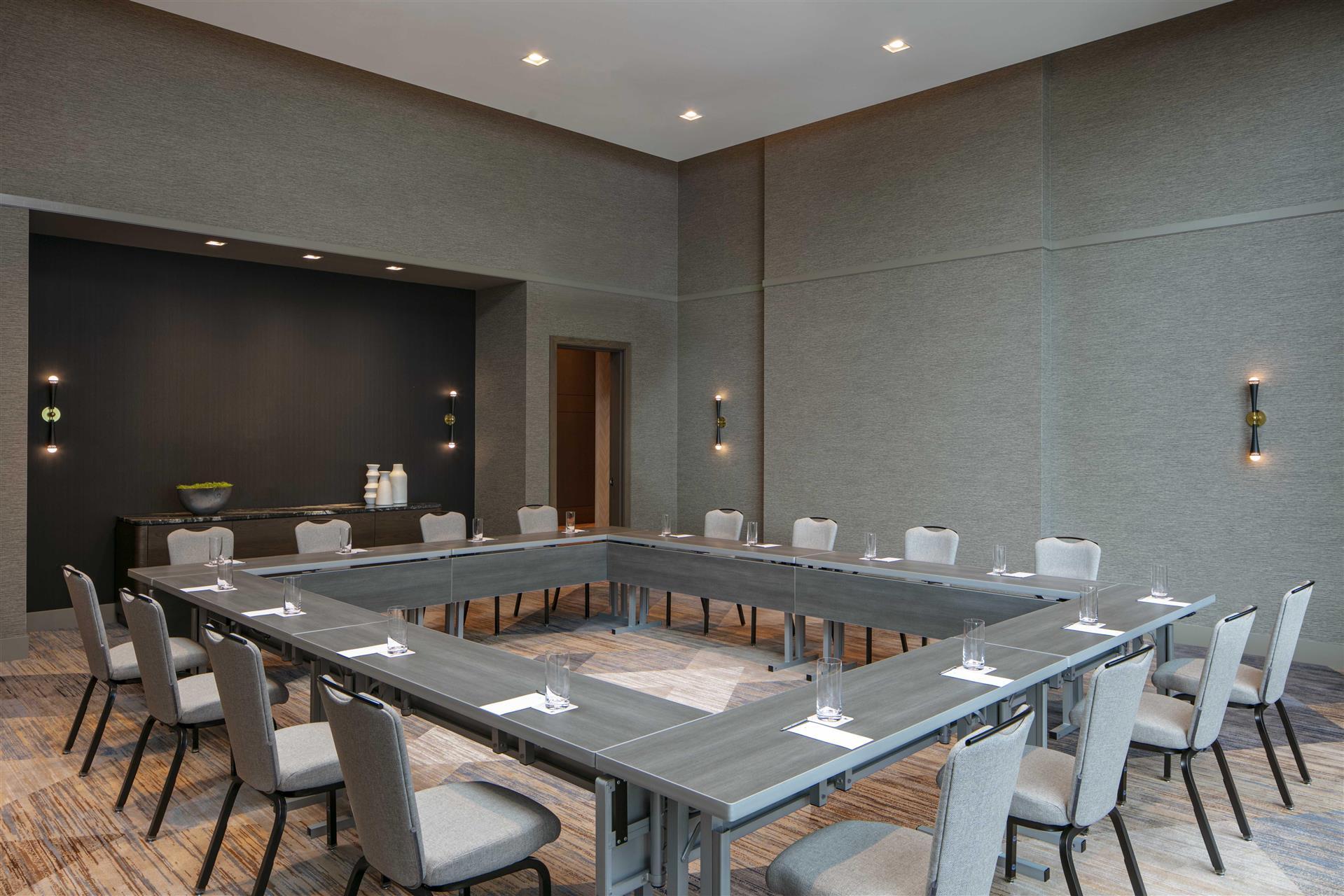 ミーティングルームの画像