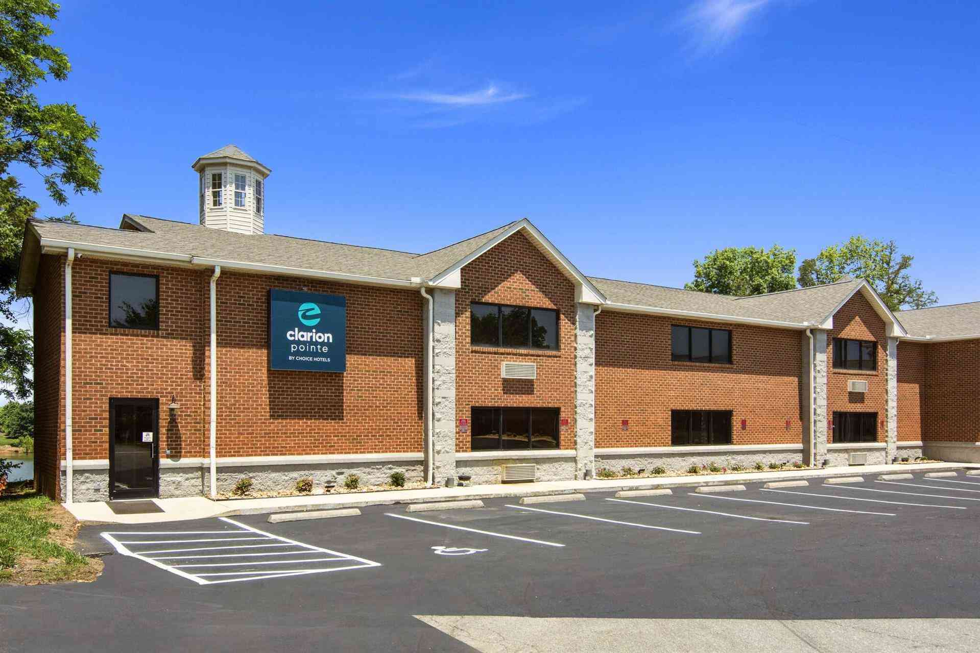 Clarion Pointe - South Boston East em Clarksville, VA