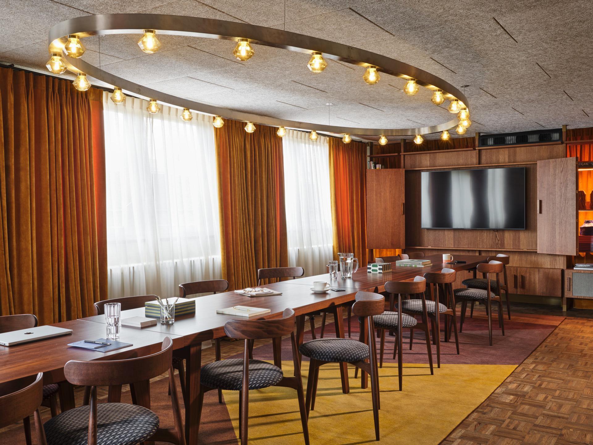 Imagem da sala de reuniões