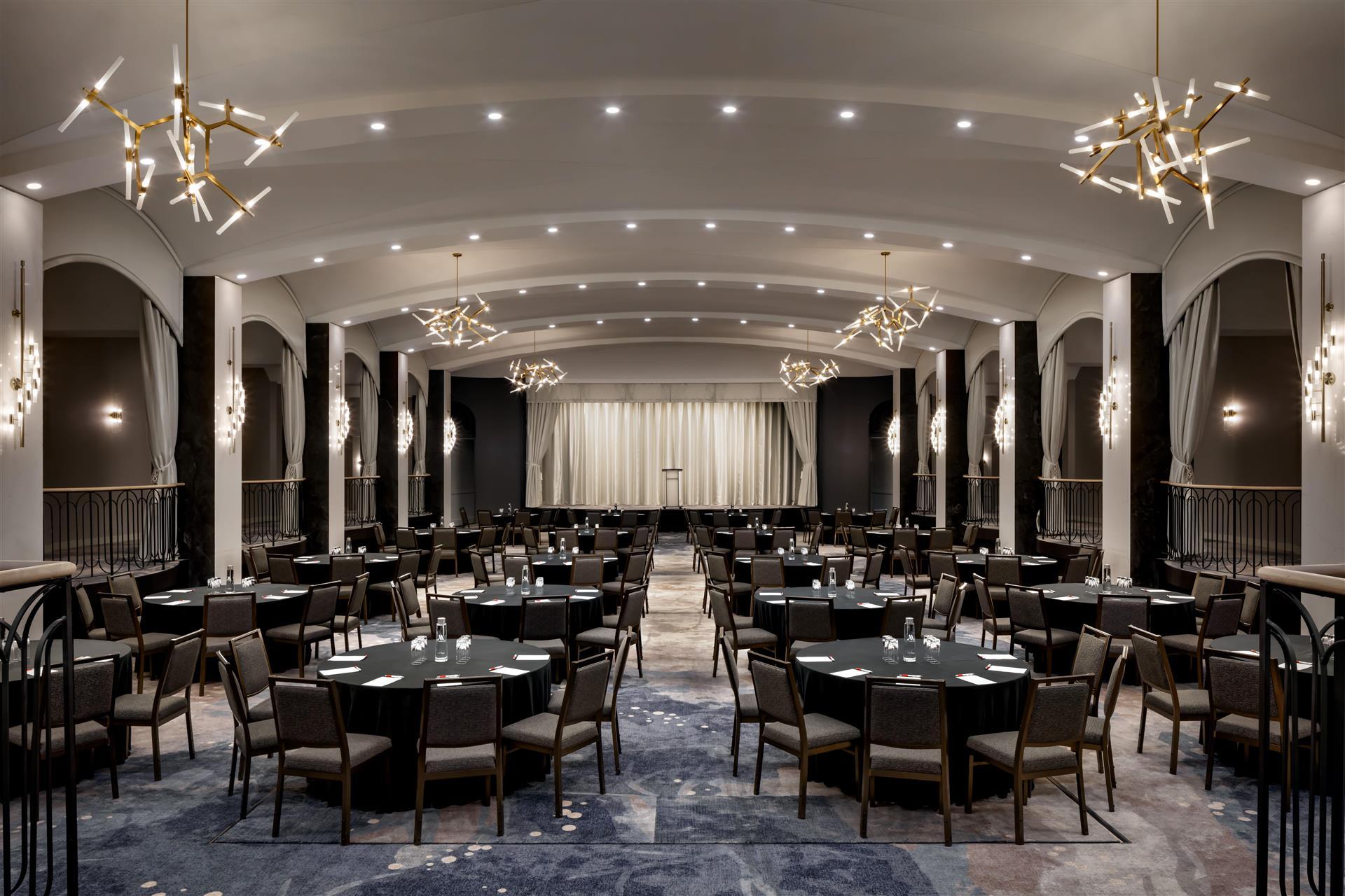 Montreal Marriott Chateau Champlain image