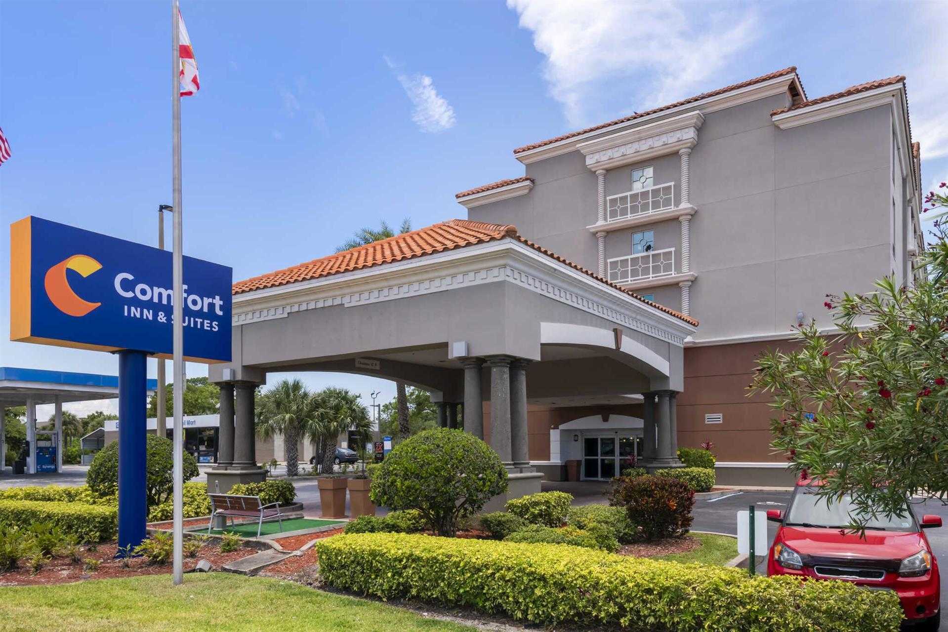 Comfort Inn & Suites Melbourne - Viera в Melbourne, FL