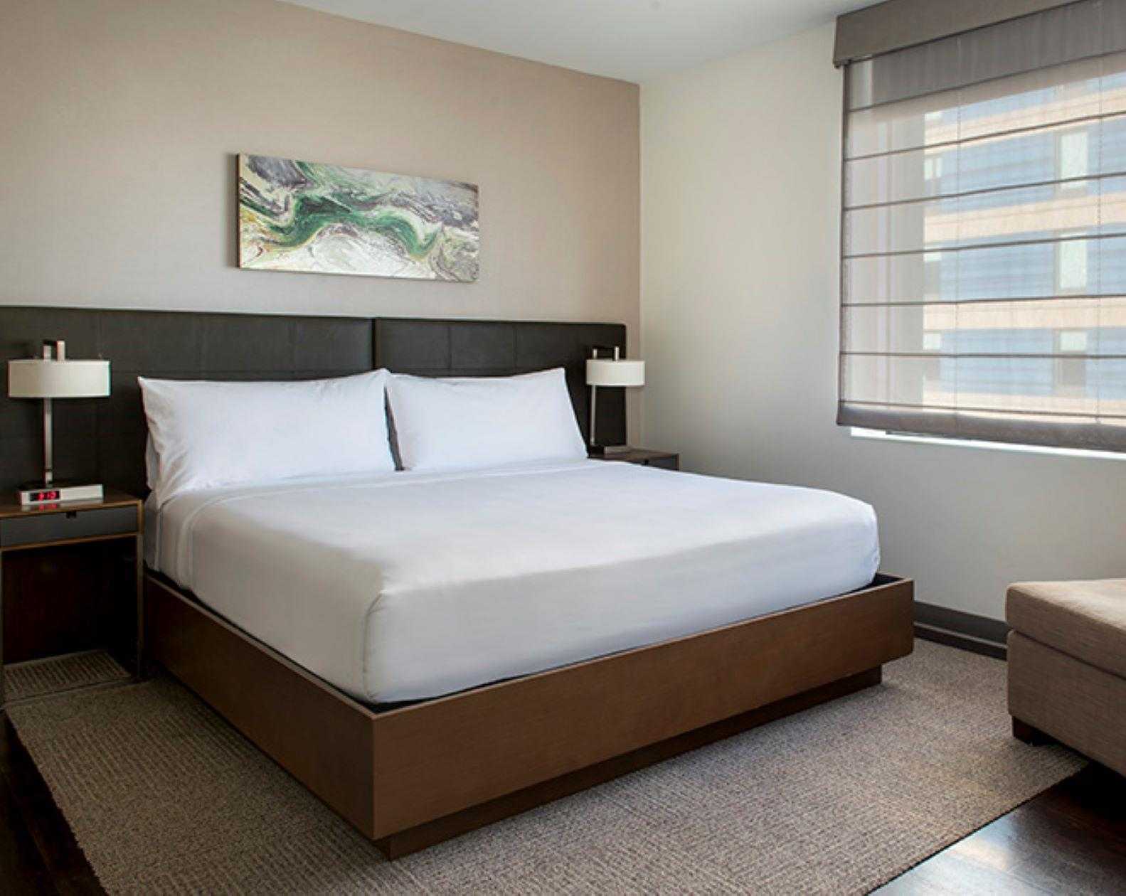 Element Boston Seaport District в Boston, MA