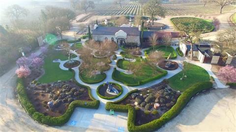 Bodega y jardín de esculturas Sculpterra