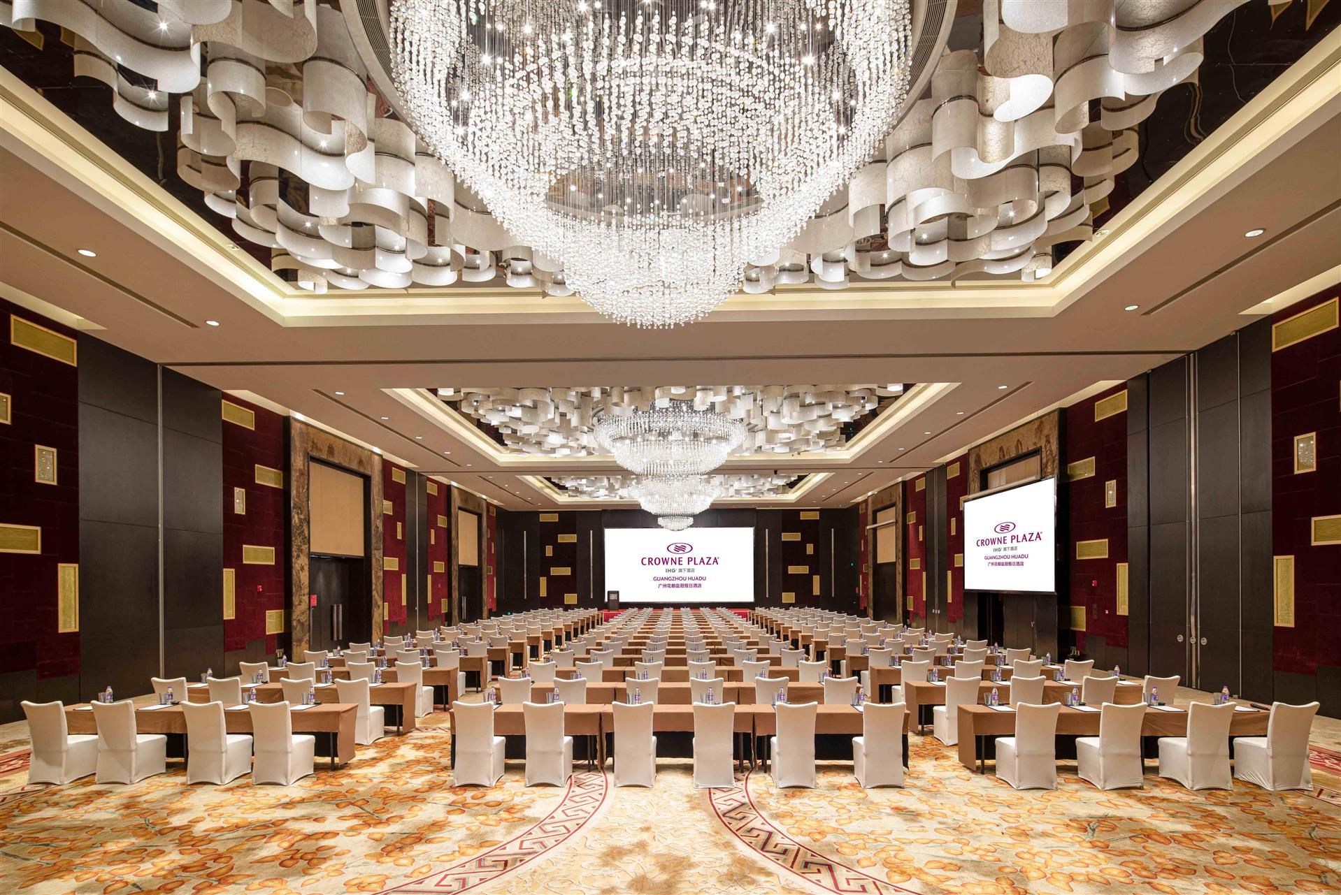 รูปสถานที่จัดงาน