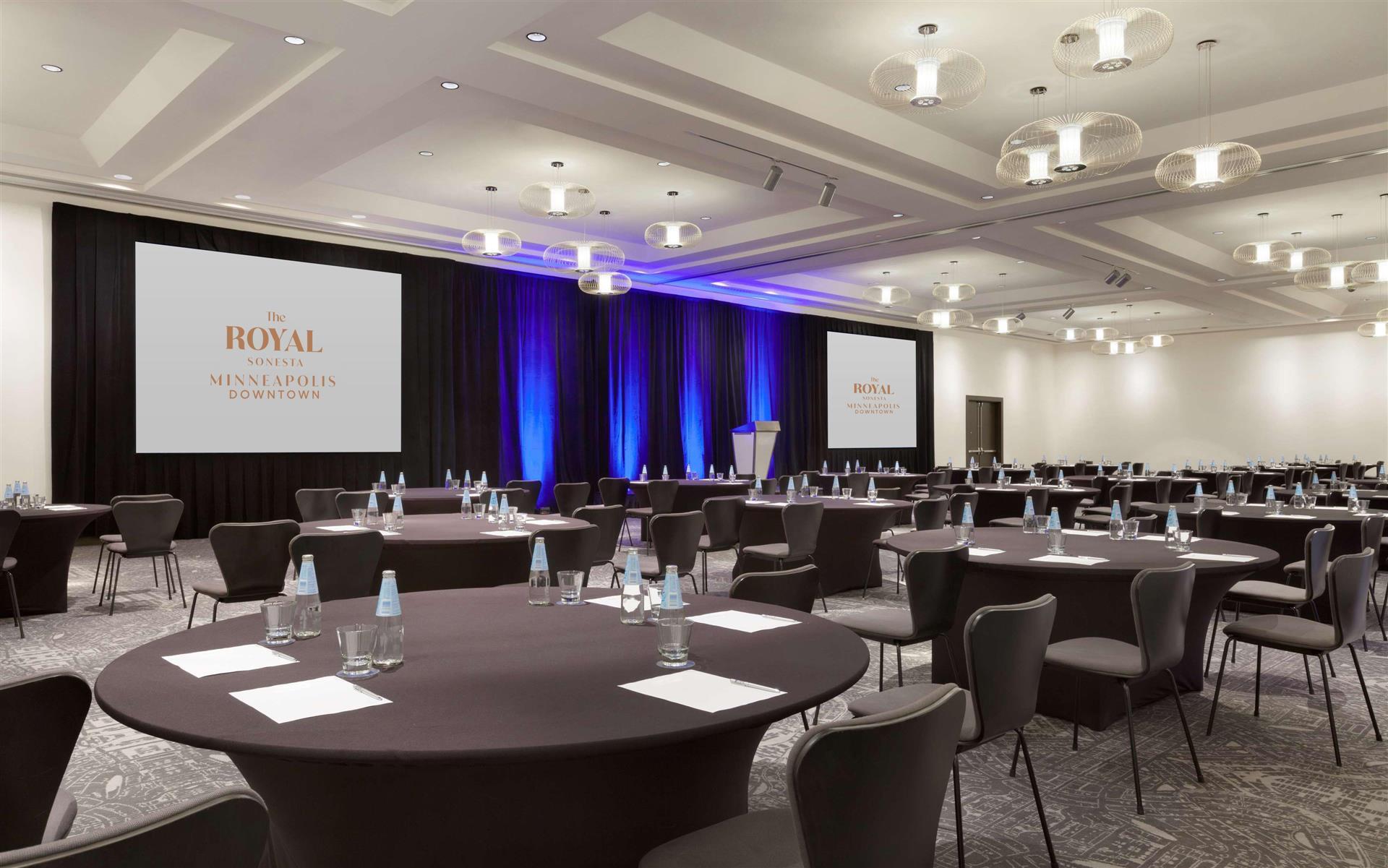 Изображение Winterapolis Warm-Up