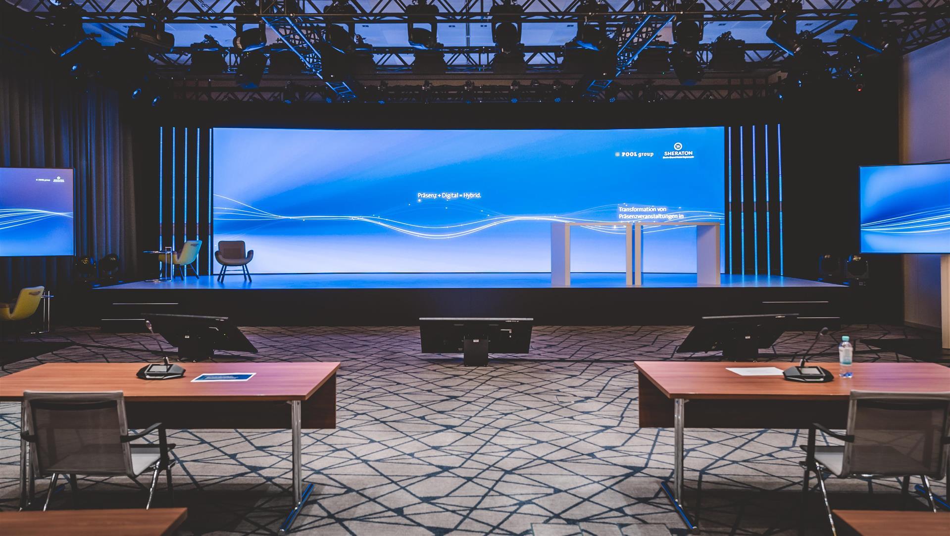 Sheraton Berlin Grand Hotel Esplanade image