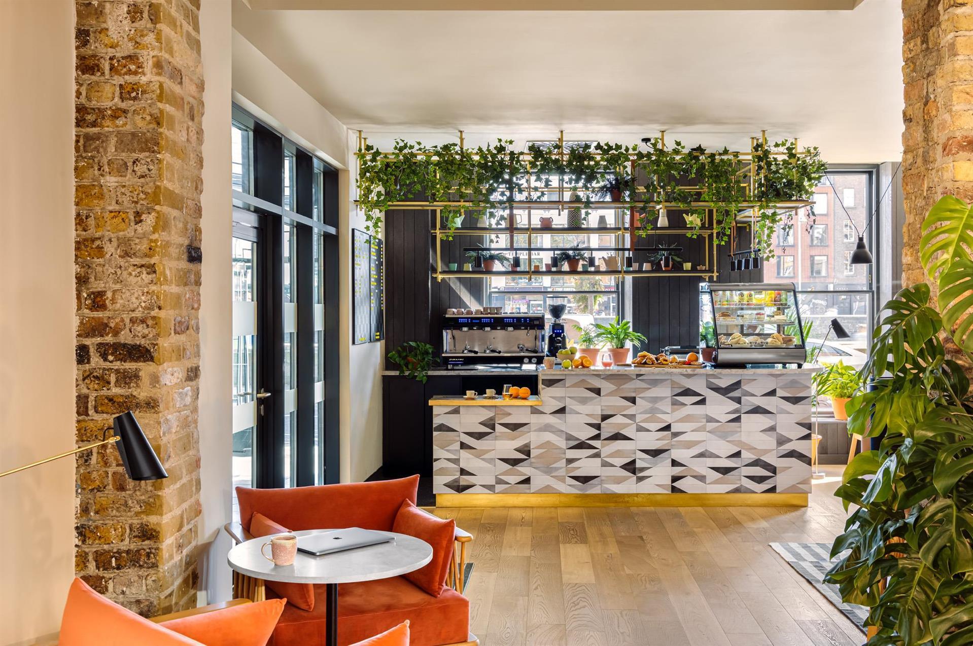 Zanzibar Locke image