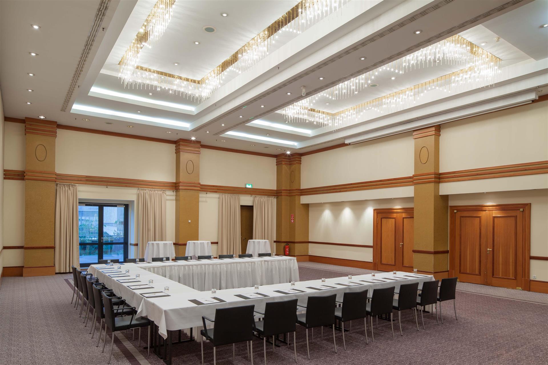 Park Inn by Radisson Berlin Alexanderplatz image